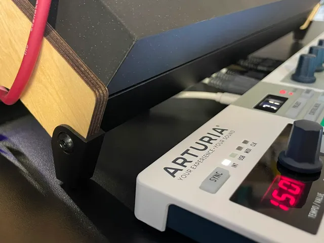 FEET FOR SEQUENZ KORG VOLCA RACK/STAND (SCREW MOUNTED)