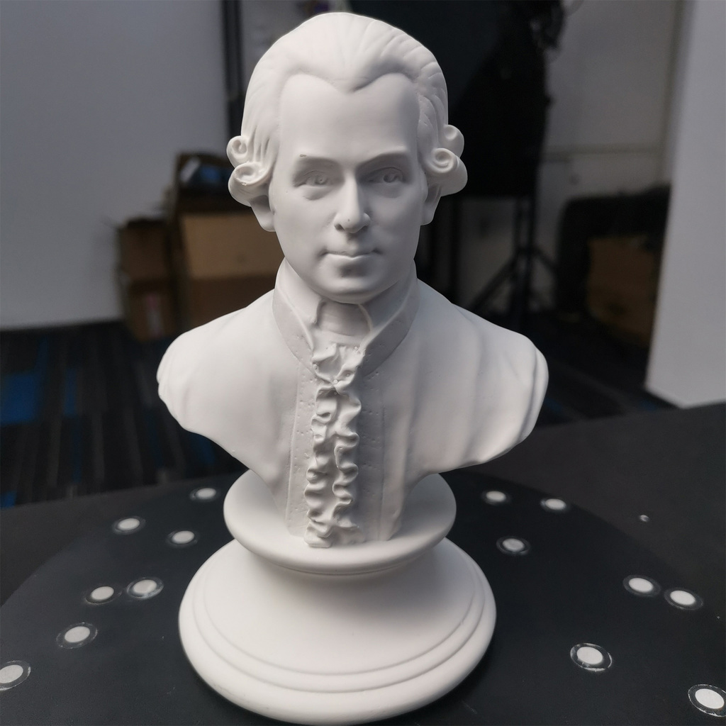 Mozart sculpture(generated by Revopoint POP)