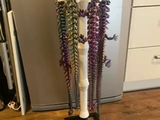large dragon stand/display