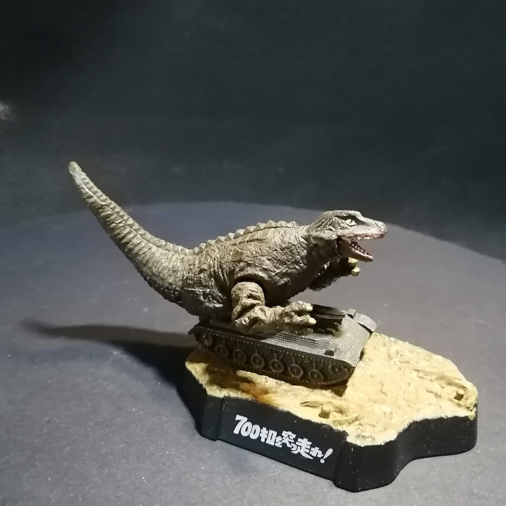 Dinosaur sculpture（generated by revopoint pop）