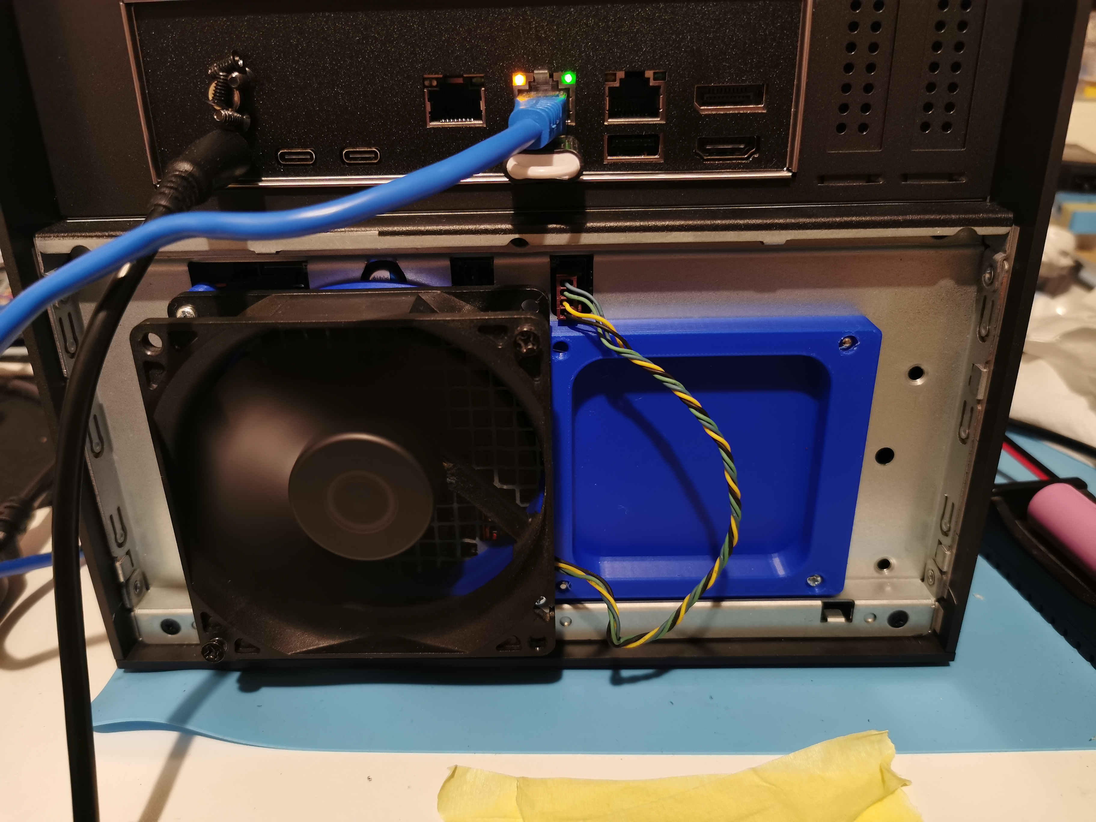 ZimaCube 92mm Fan Adapter