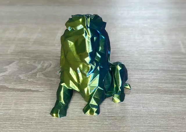 Low poly lion