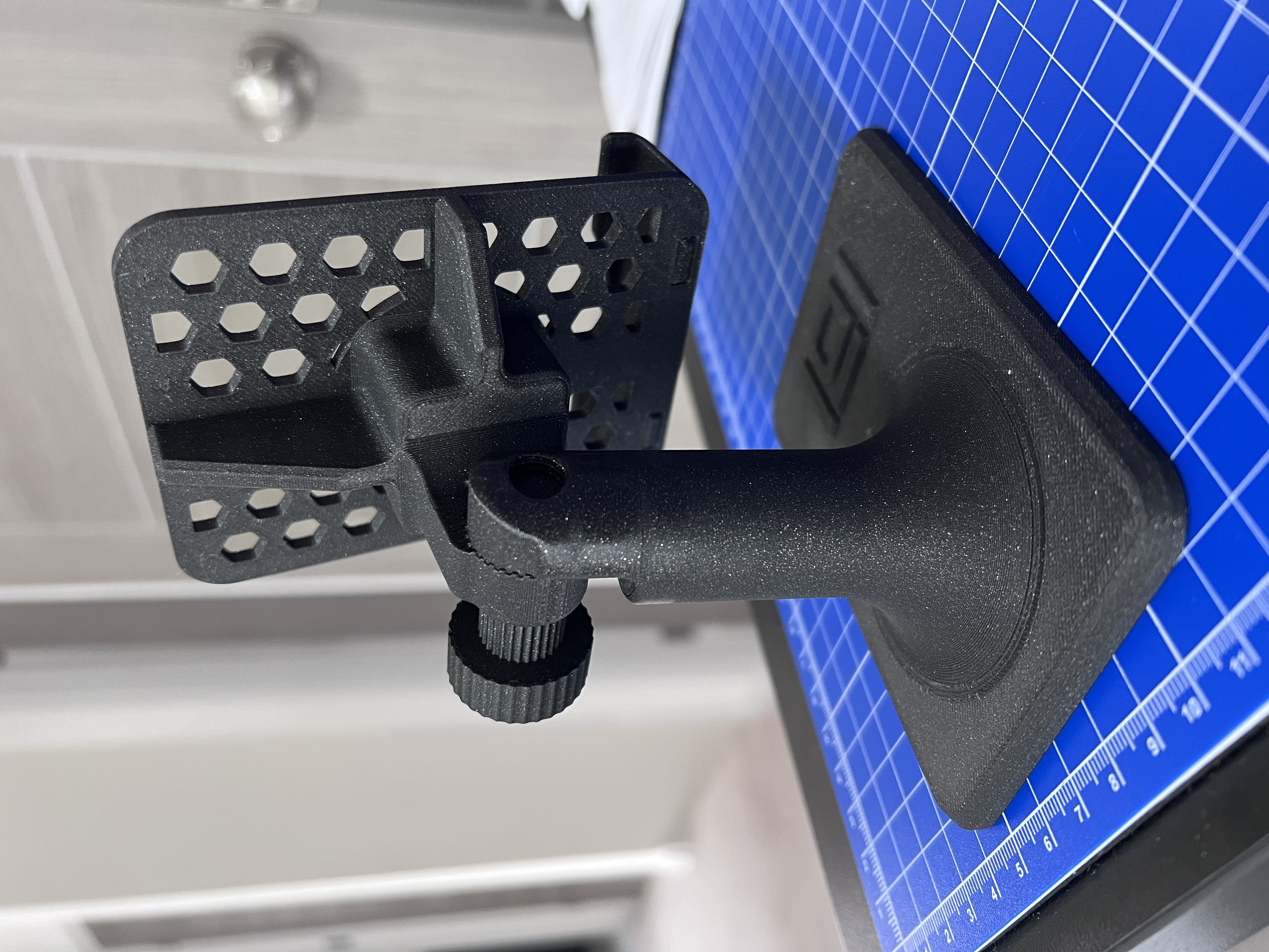 Phone Stand - Tilt Adjustable — miniatura 8