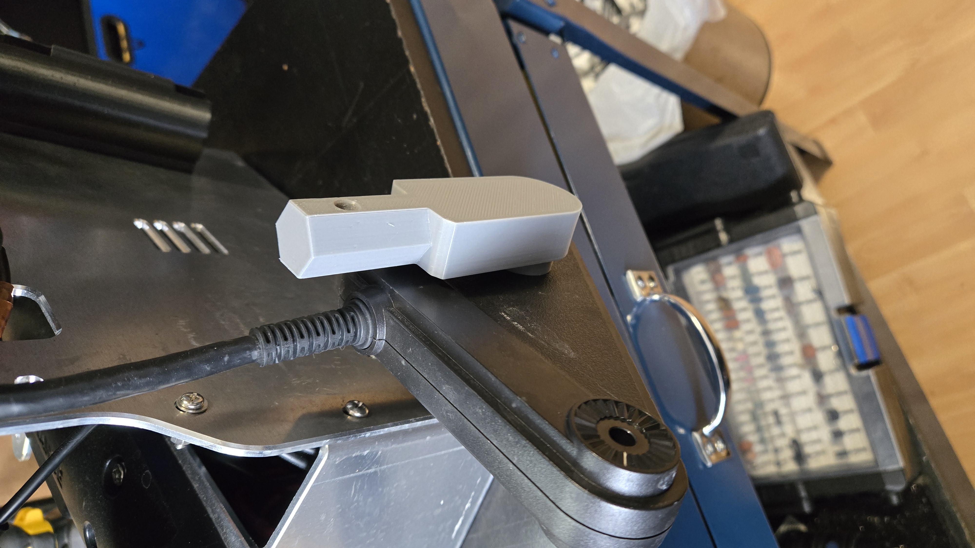 Eagle Eye 9  Transducer Pole Adapter