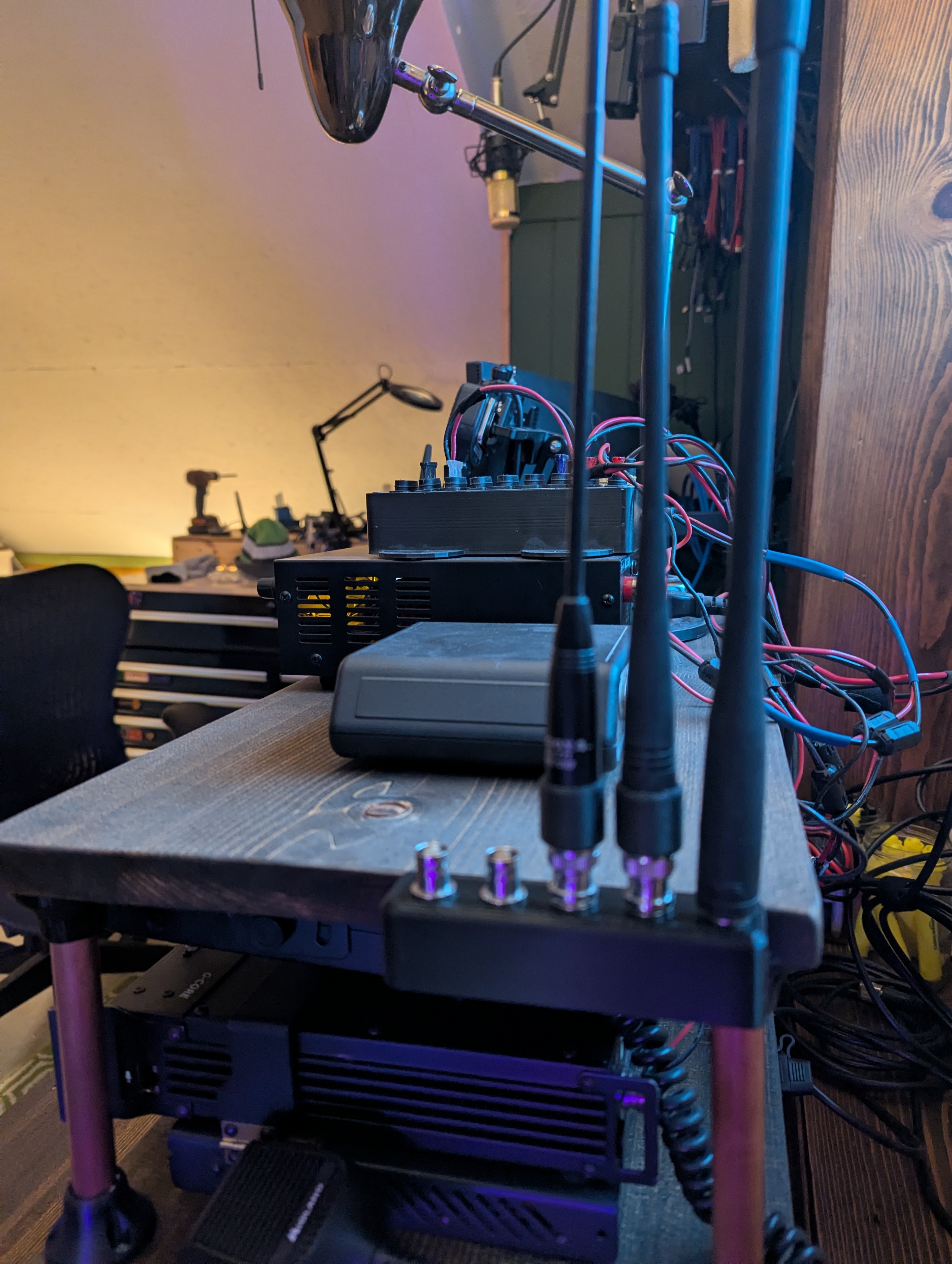 BNC Antenna Holder — miniatura 2