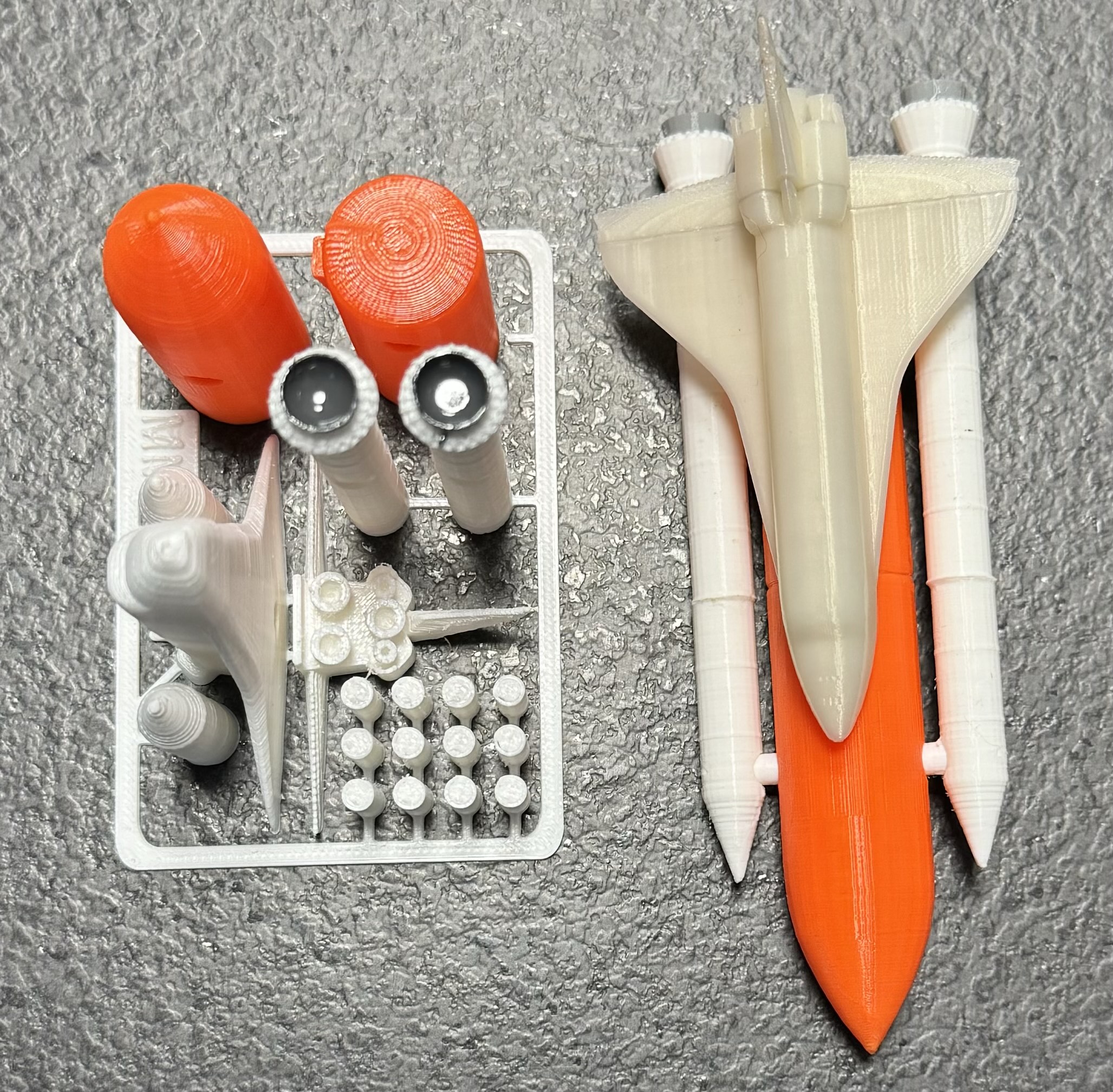 Miniatura 2 do modelo 3D Space Shuttle kit card
