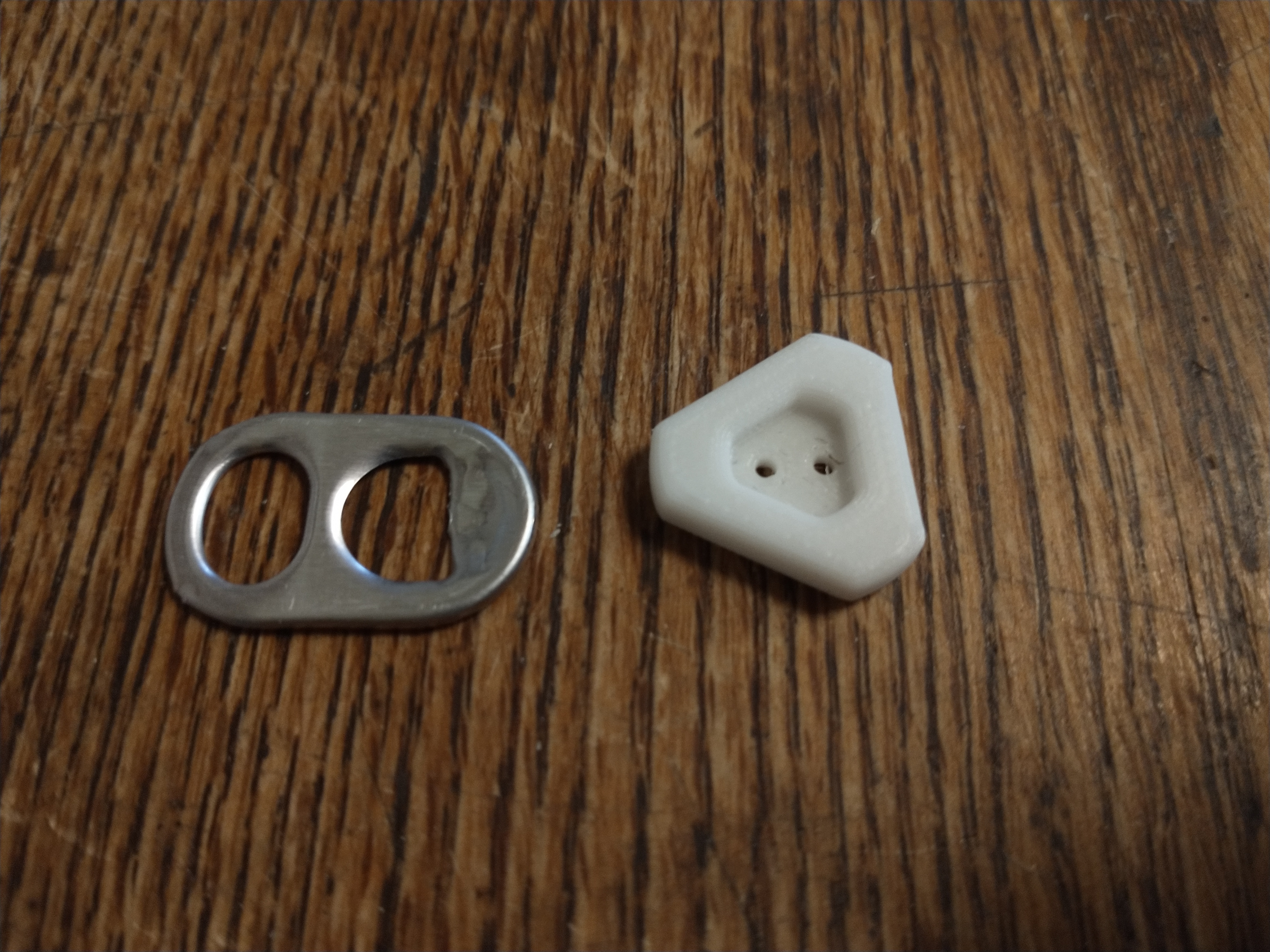 20mm Wide Ridge Rounded Triangular Button