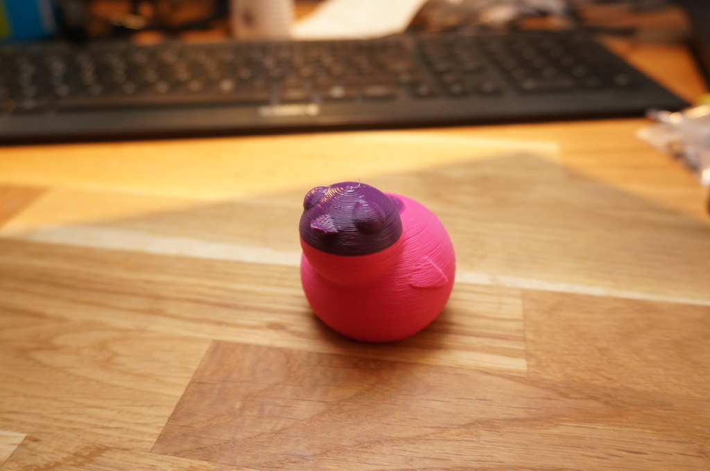 Miniatura 6 do modelo 3D Easter Chick