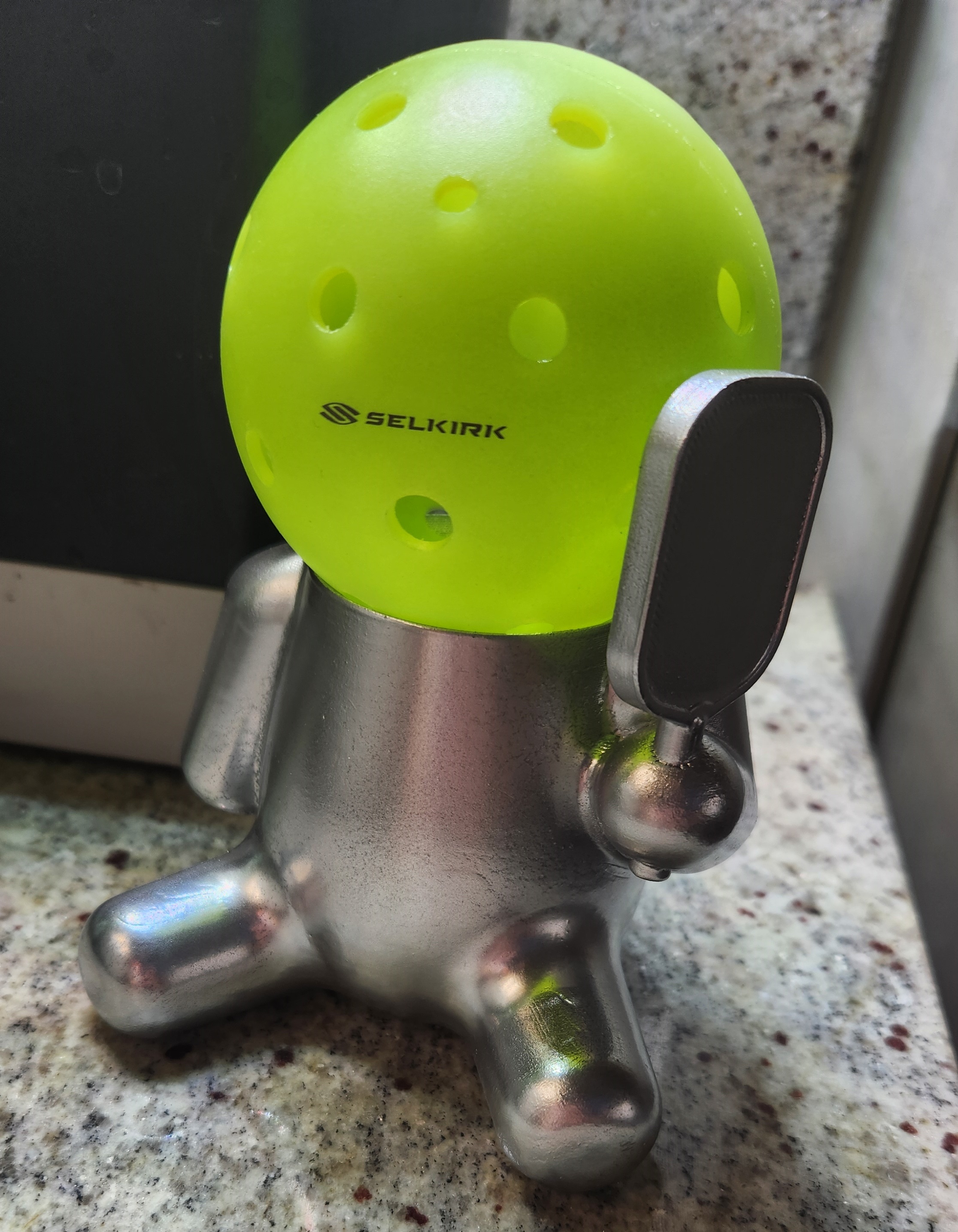 Miniatura 2 do modelo 3D Pickleball Trophy figure