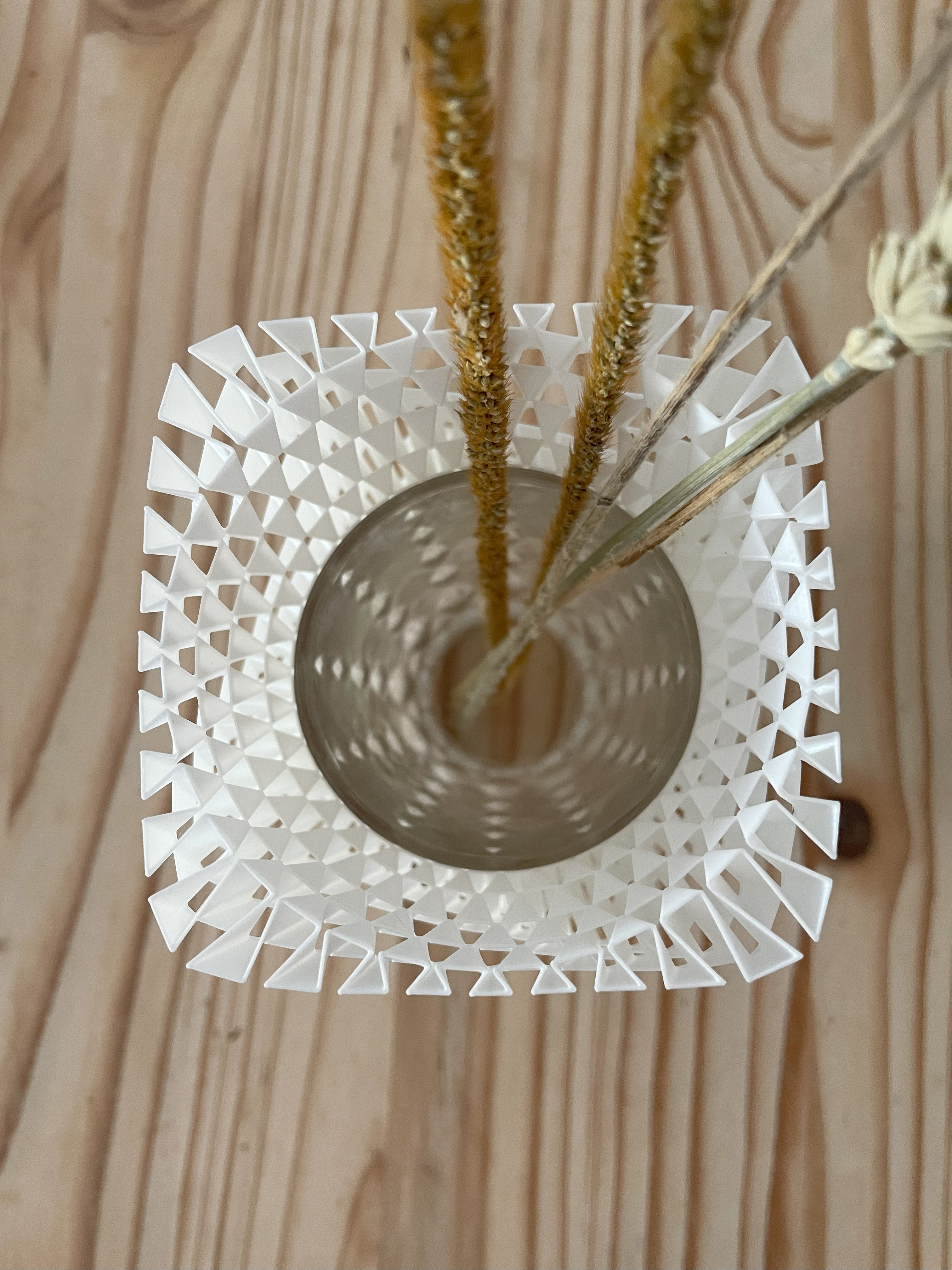 Miniatura 8 do modelo 3D Twisted Lantern Lampshade