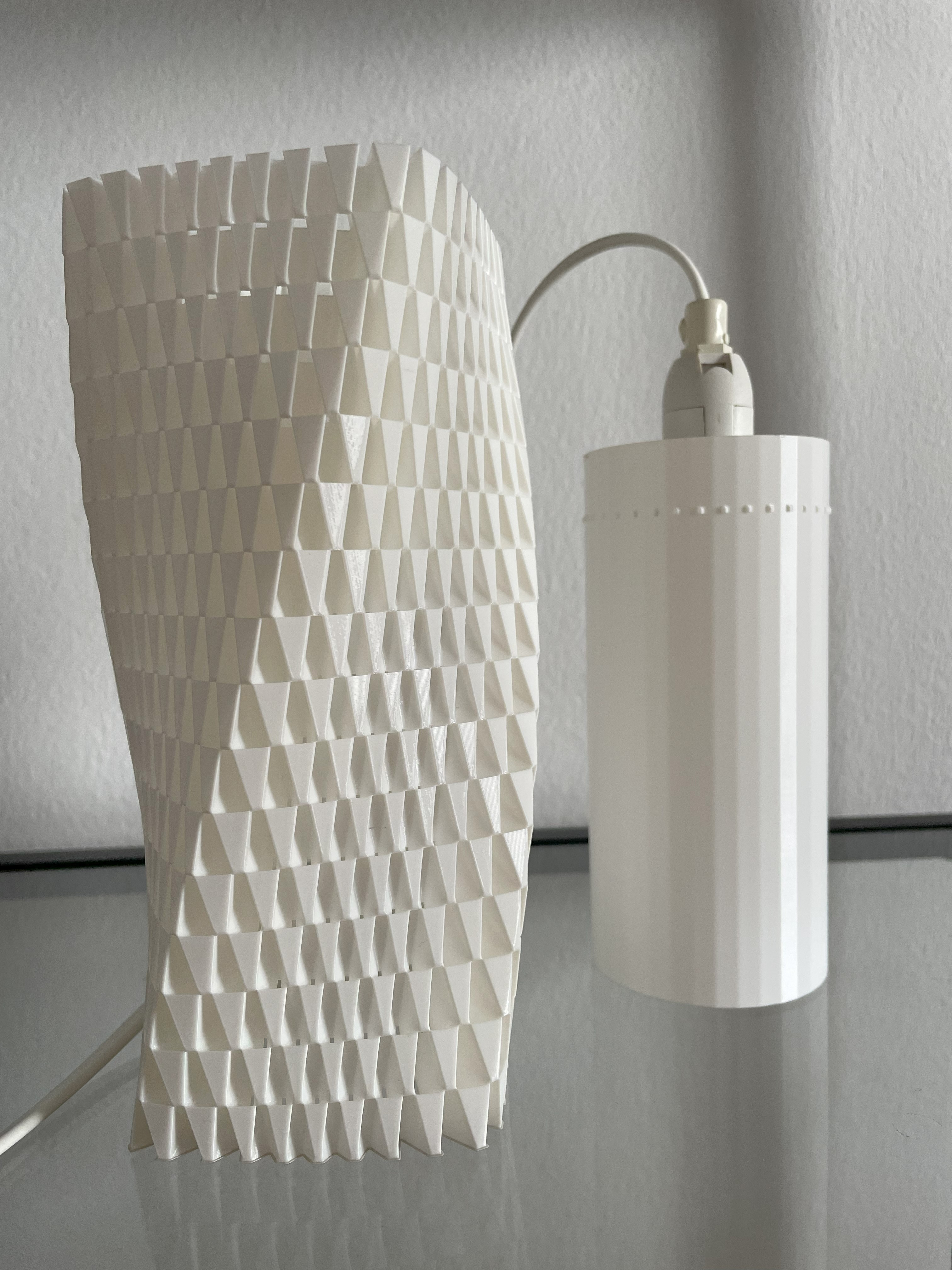 Miniatura 5 do modelo 3D Twisted Lantern Lampshade