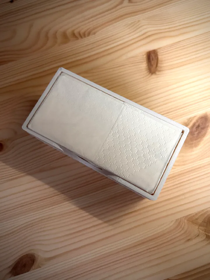 Handkerchiefs / tissue container by Mižufko | Download free STL model ...