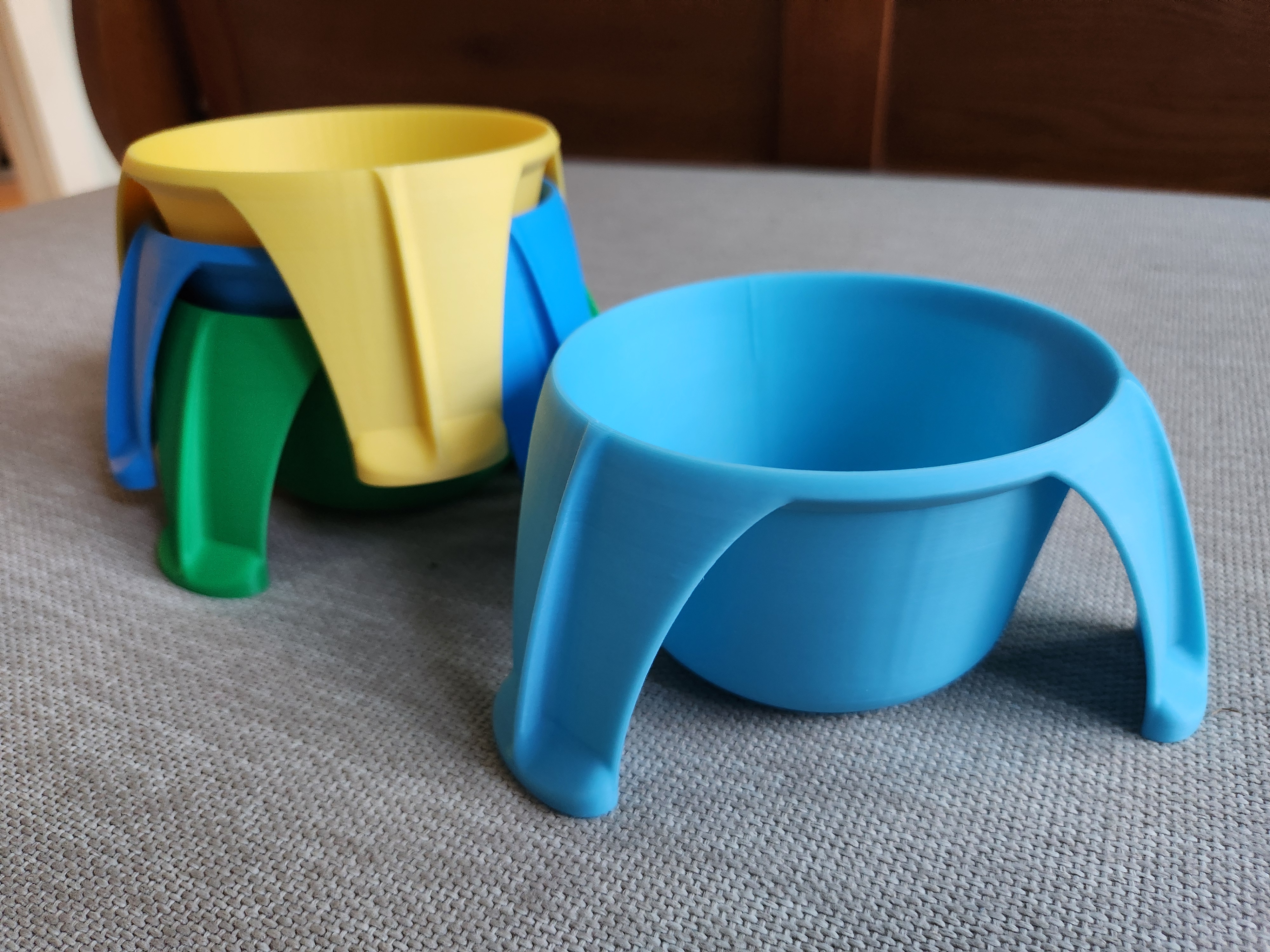 Miniatura 6 do modelo 3D Stackable Beach Cup Holder