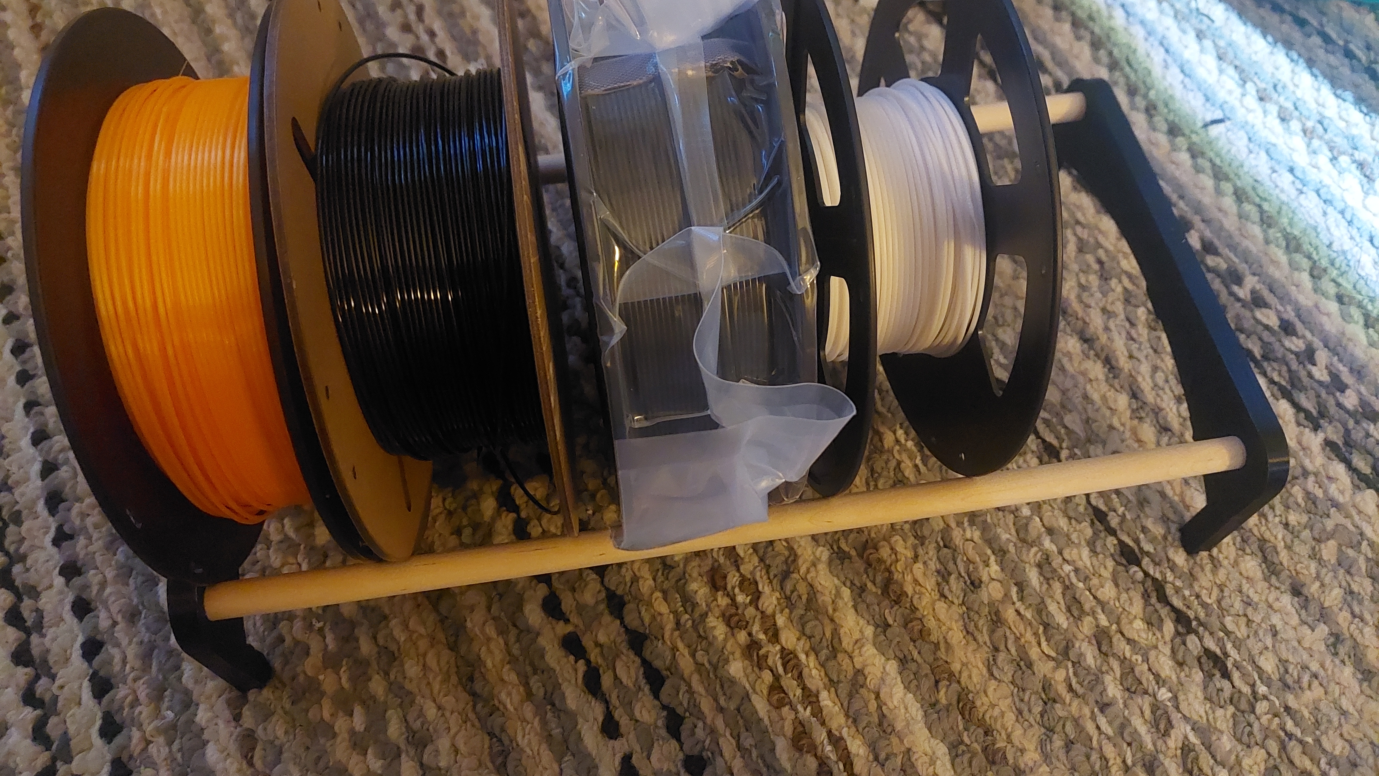 Spool rack for 0.5" (12.7mm) dowels