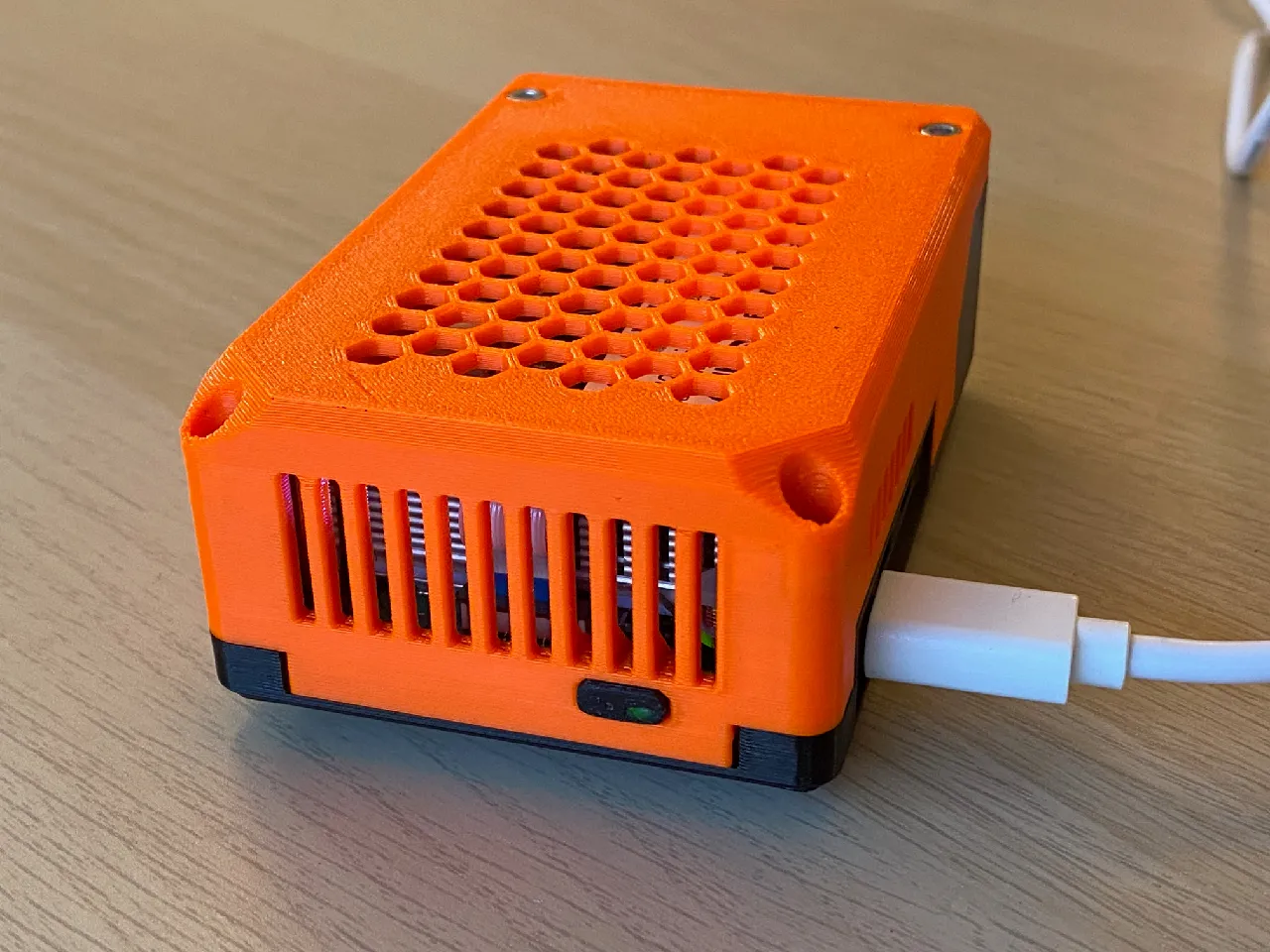 Raspberry Pi5 + Geekworm X1001 NVMe SSD Case by JetSteam