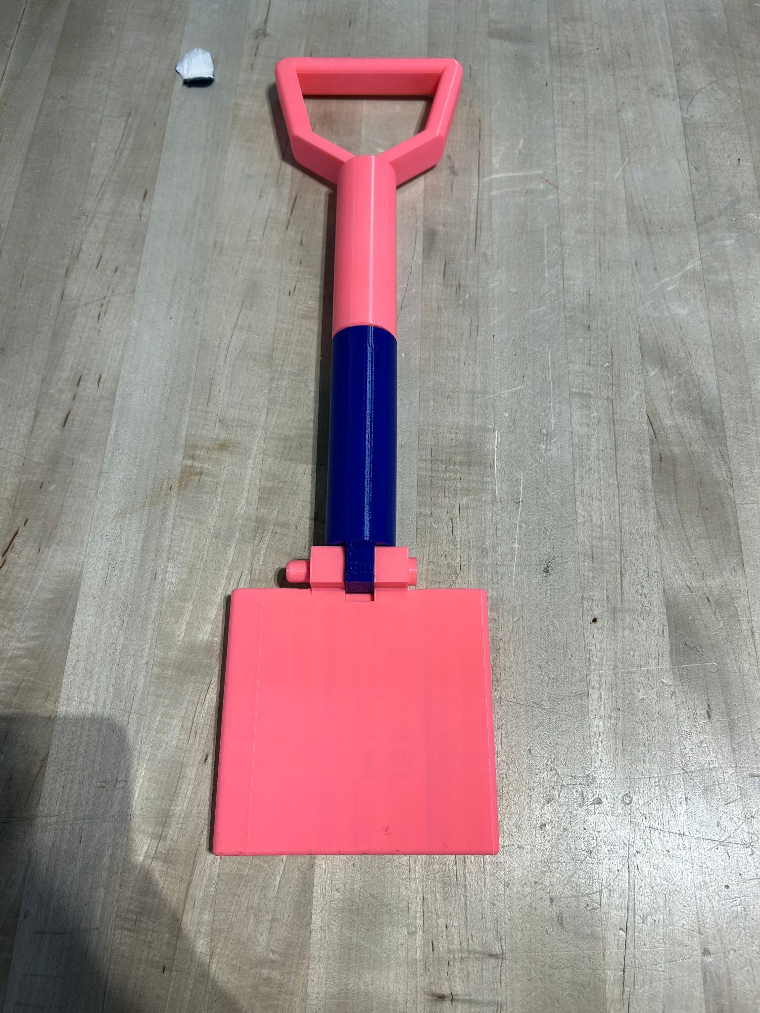 Collapsible Shovel