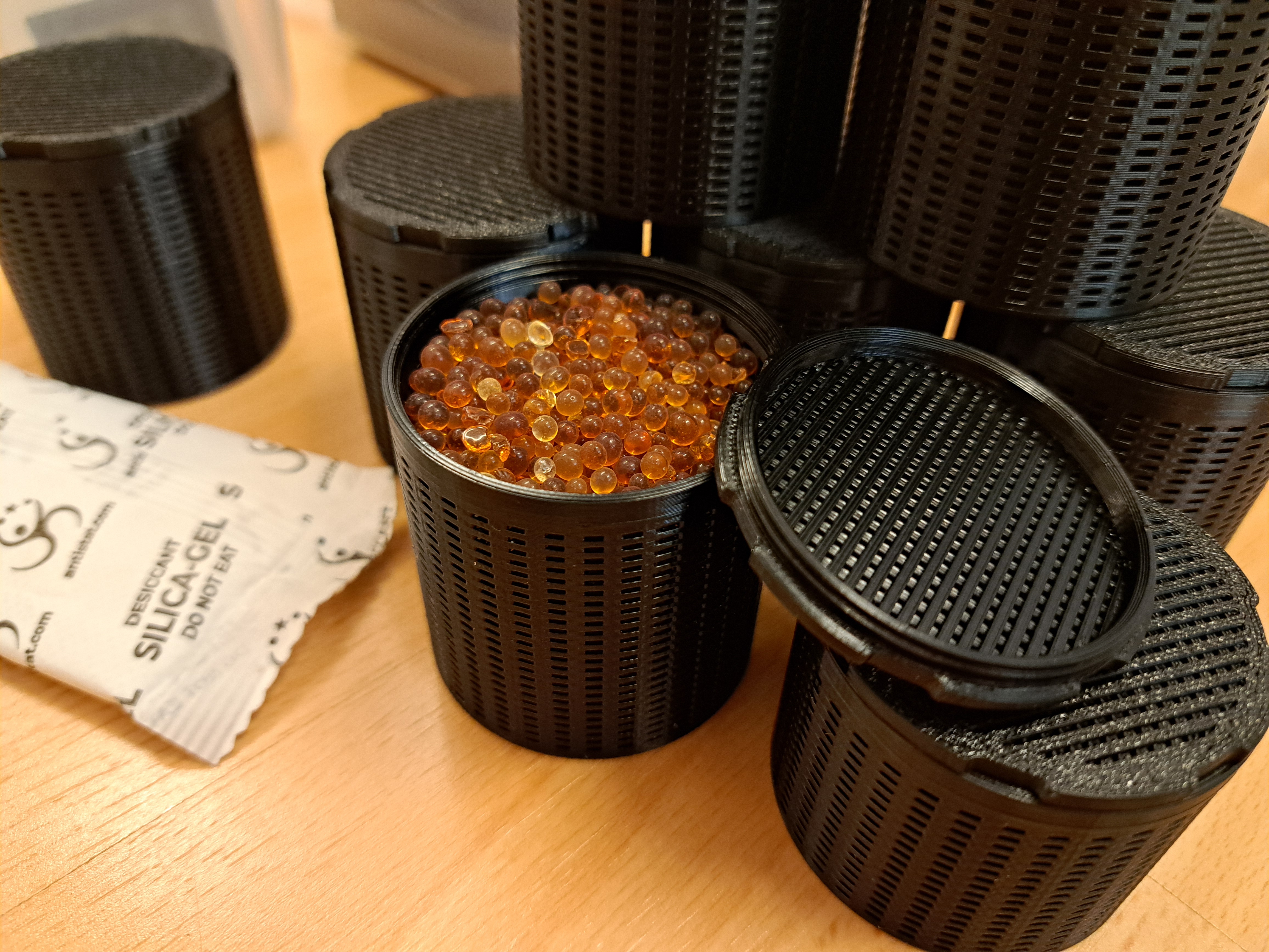 Silica Gel Box