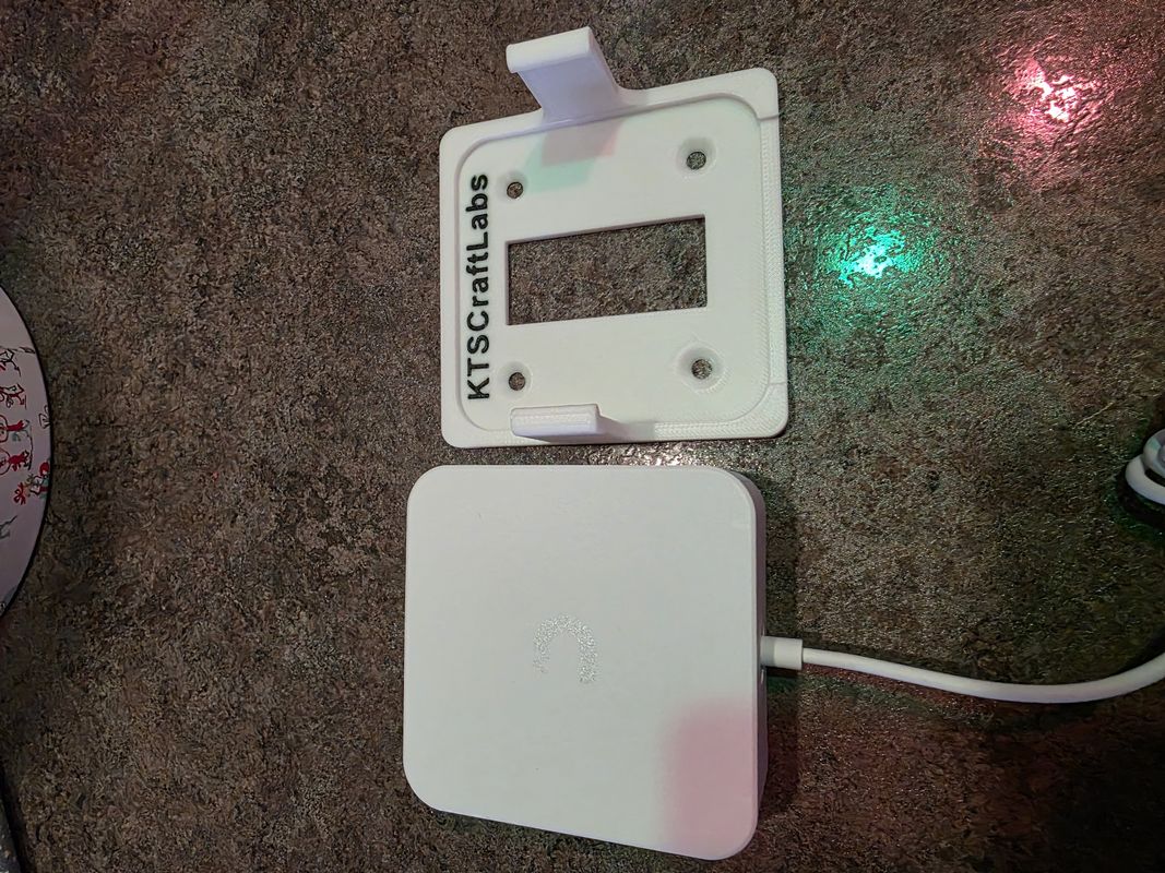 Ubiquiti Cloud Gateway Fiber OEM PSU mount