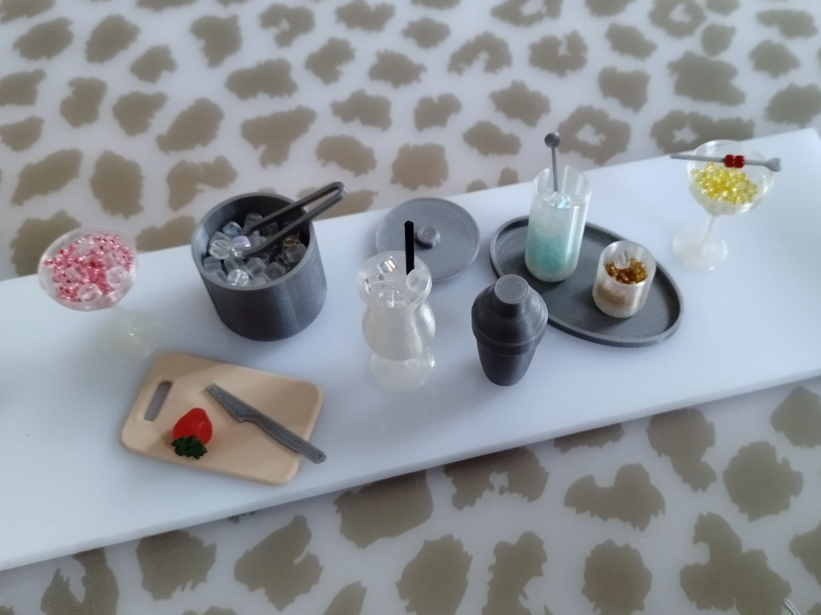 Miniatura 3 do modelo 3D Tiny Cocktail Shaker