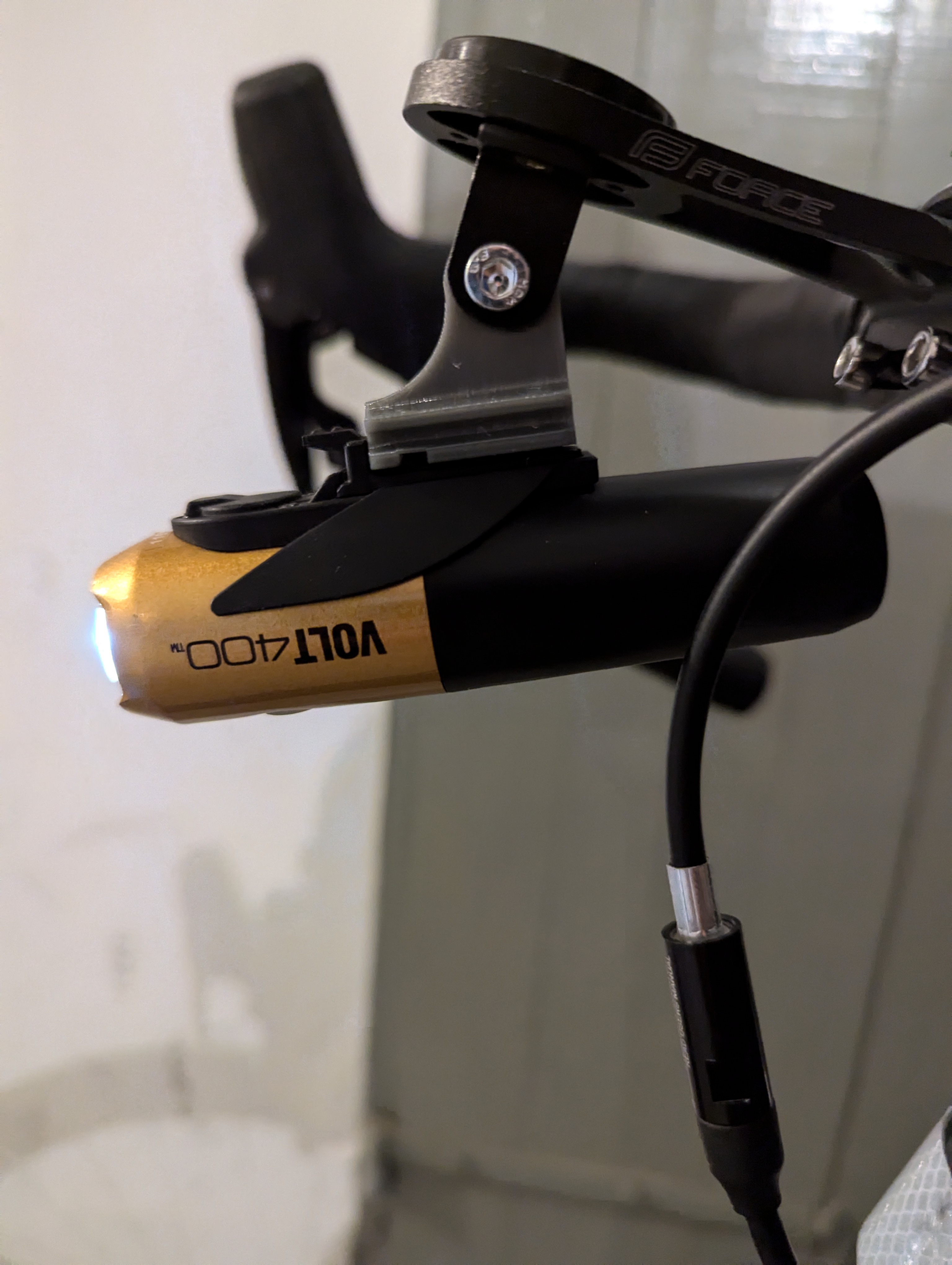 CatEye Volt400 GoPro adapter / bike mount improved