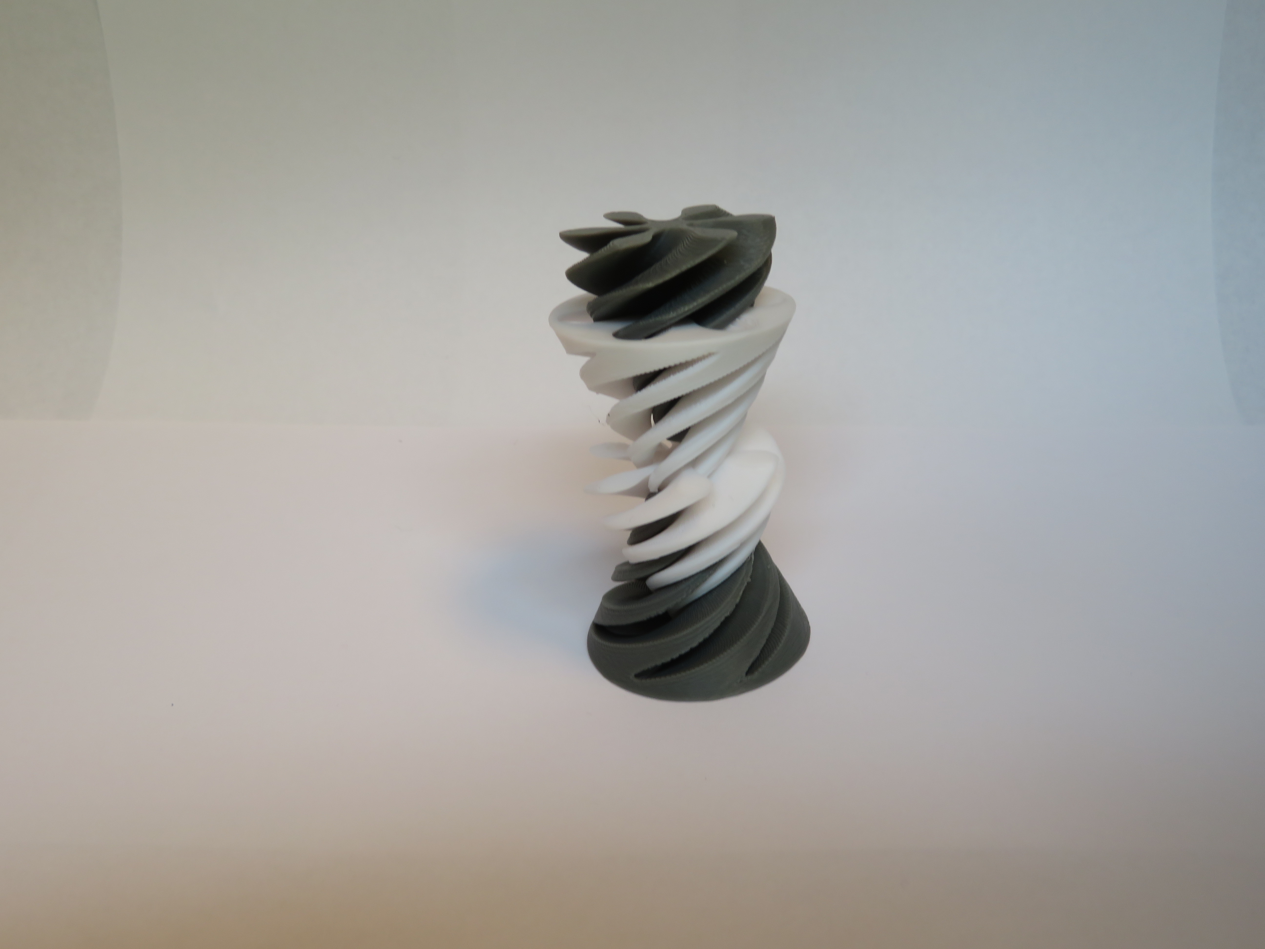 Extraordinarily-Wide Impossible Vortex — miniatura 3