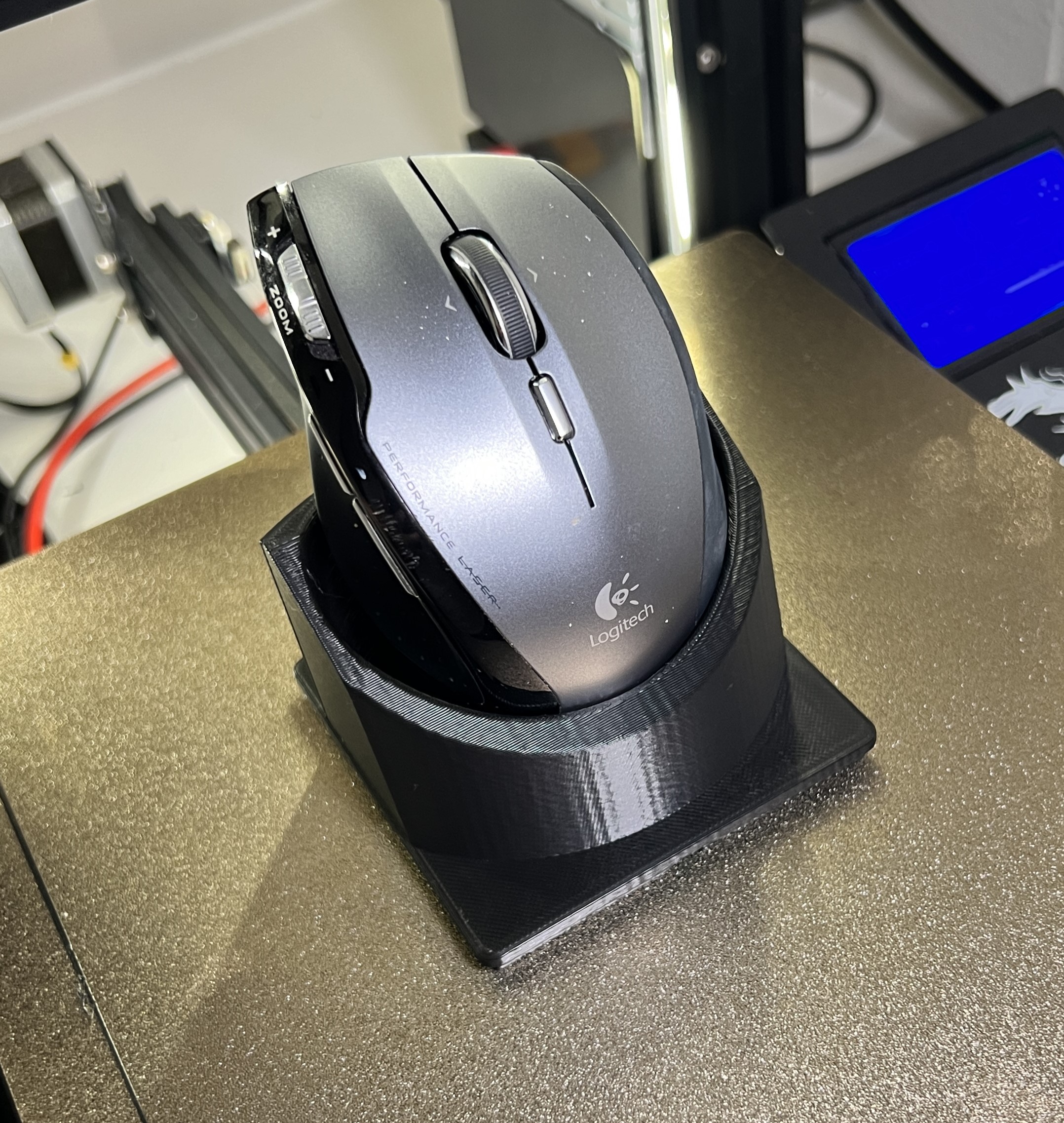 Miniatura 2 do modelo 3D Gridfinity Mouse Stand