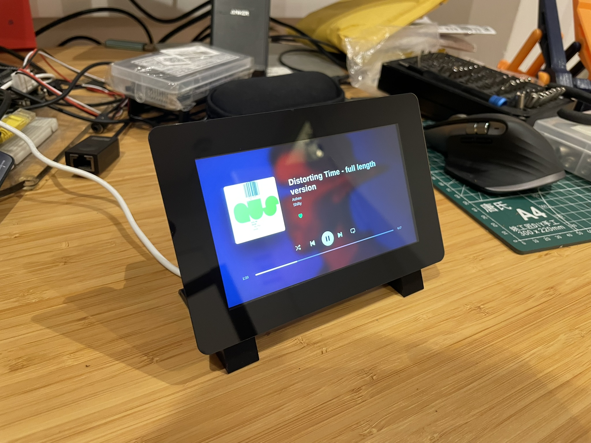 Raspberry Pi Touch Display 2 5" Stand