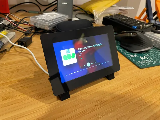 Raspberry Pi Touch Display 2 5" Stand