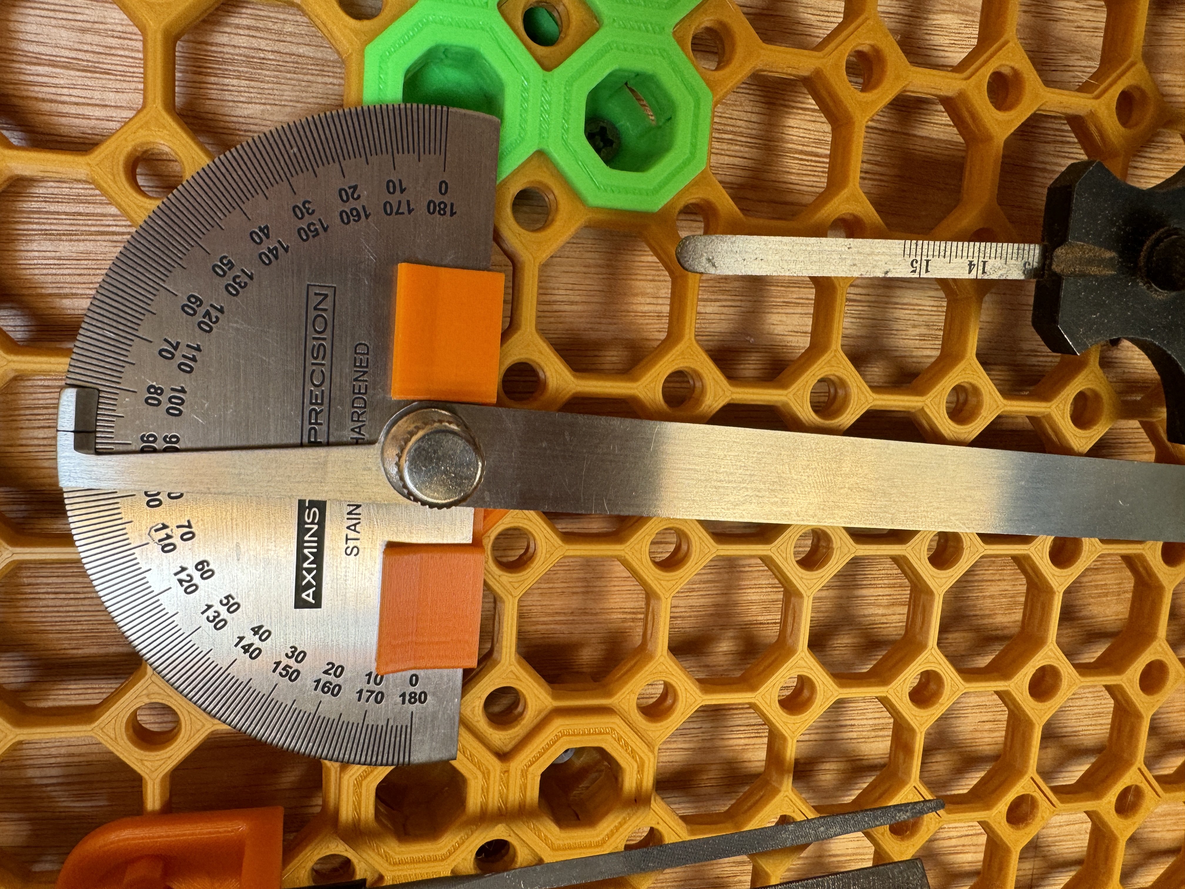 Protractor Holder for Multiboard