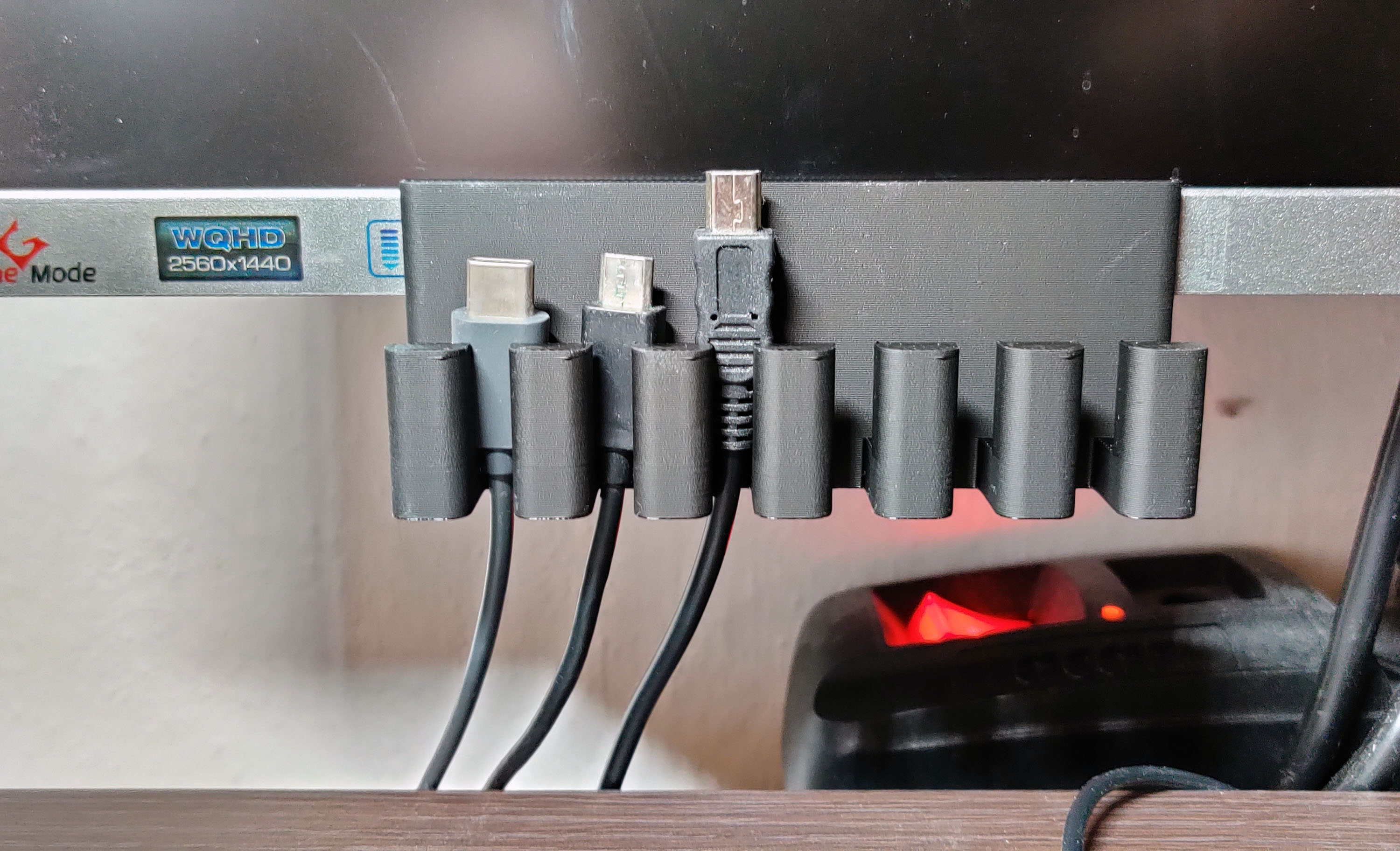Monitor cable organizer
