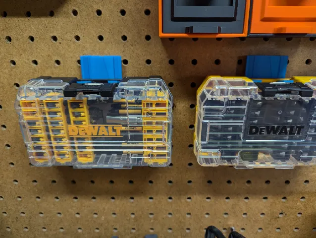 DeWalt TOUGH Case pegboard holder