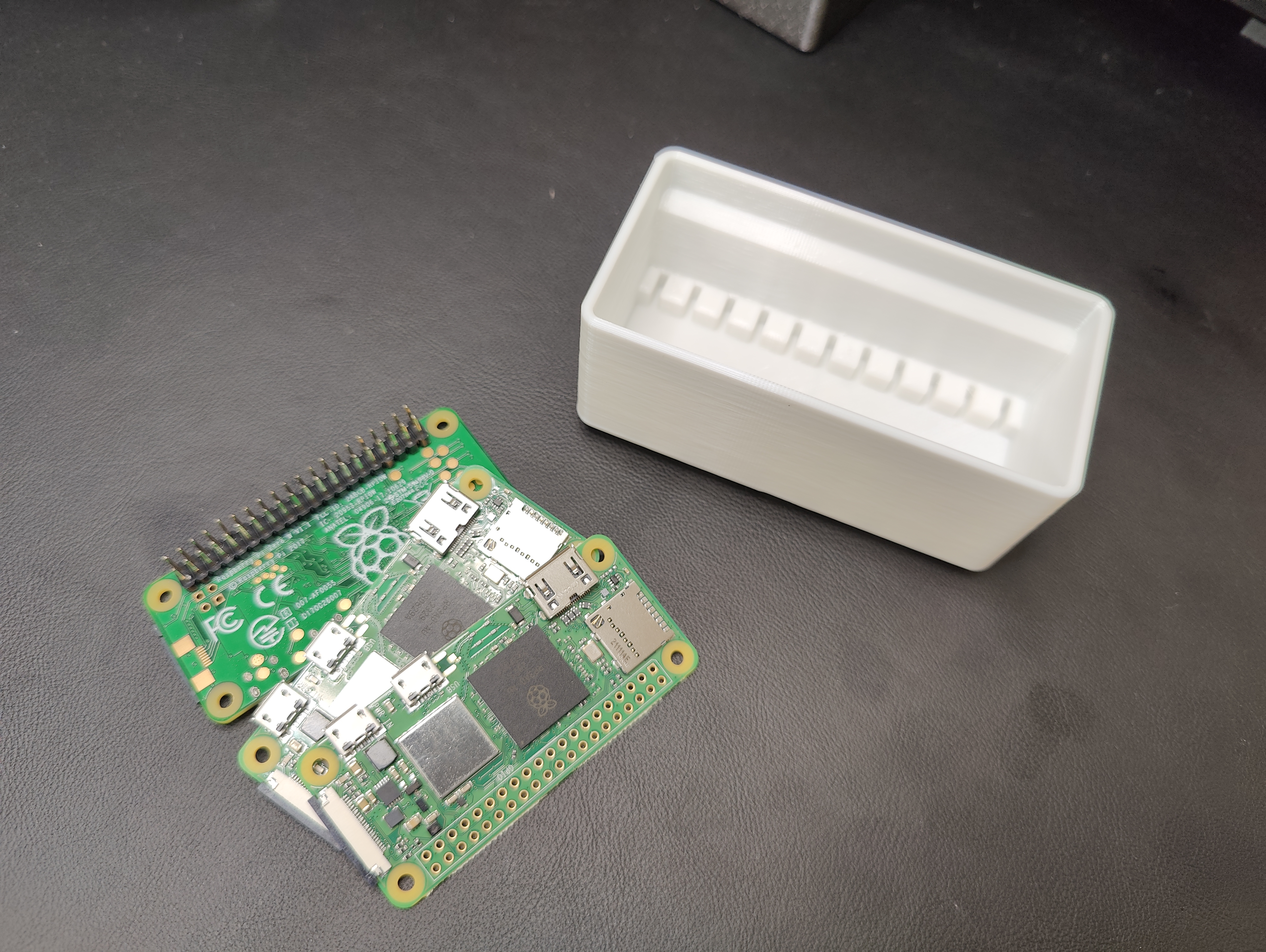 Miniatura 4 do modelo 3D Gridfinity Raspberry Pi Zero Holder