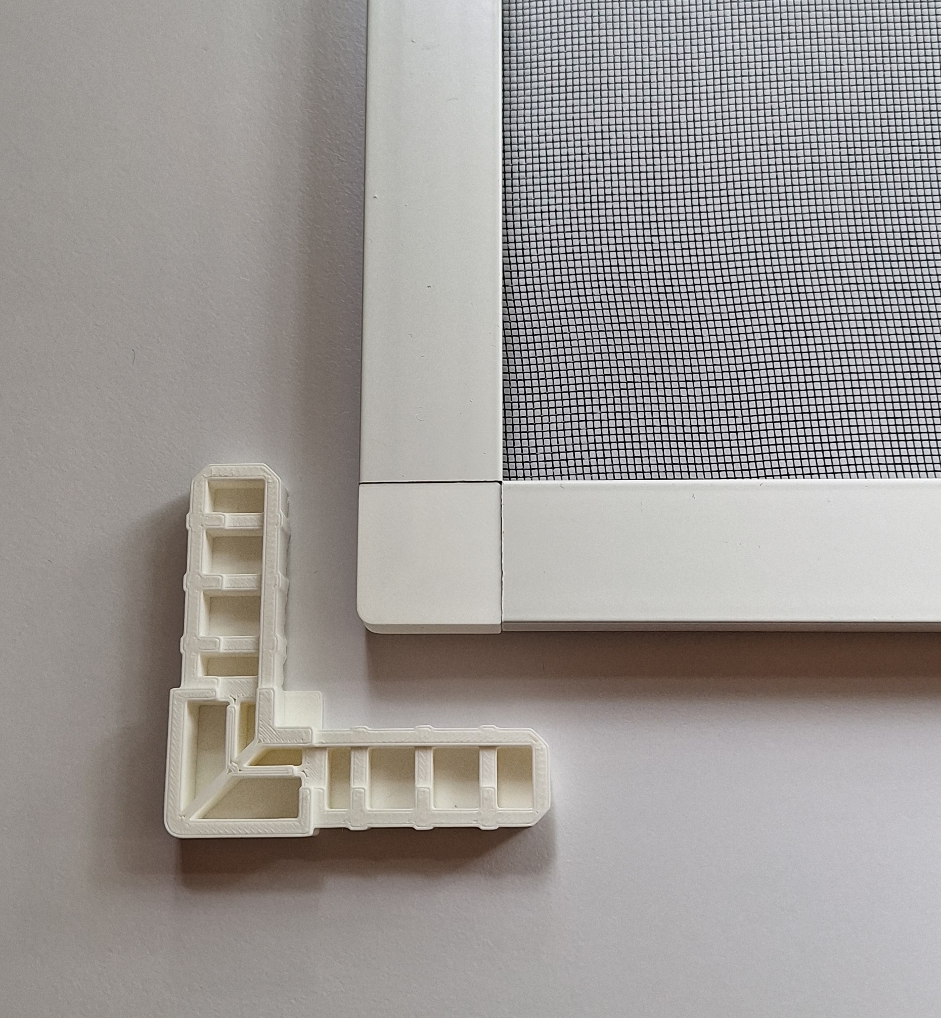 Fly Screen Corner Piece / insect screen / 25mm