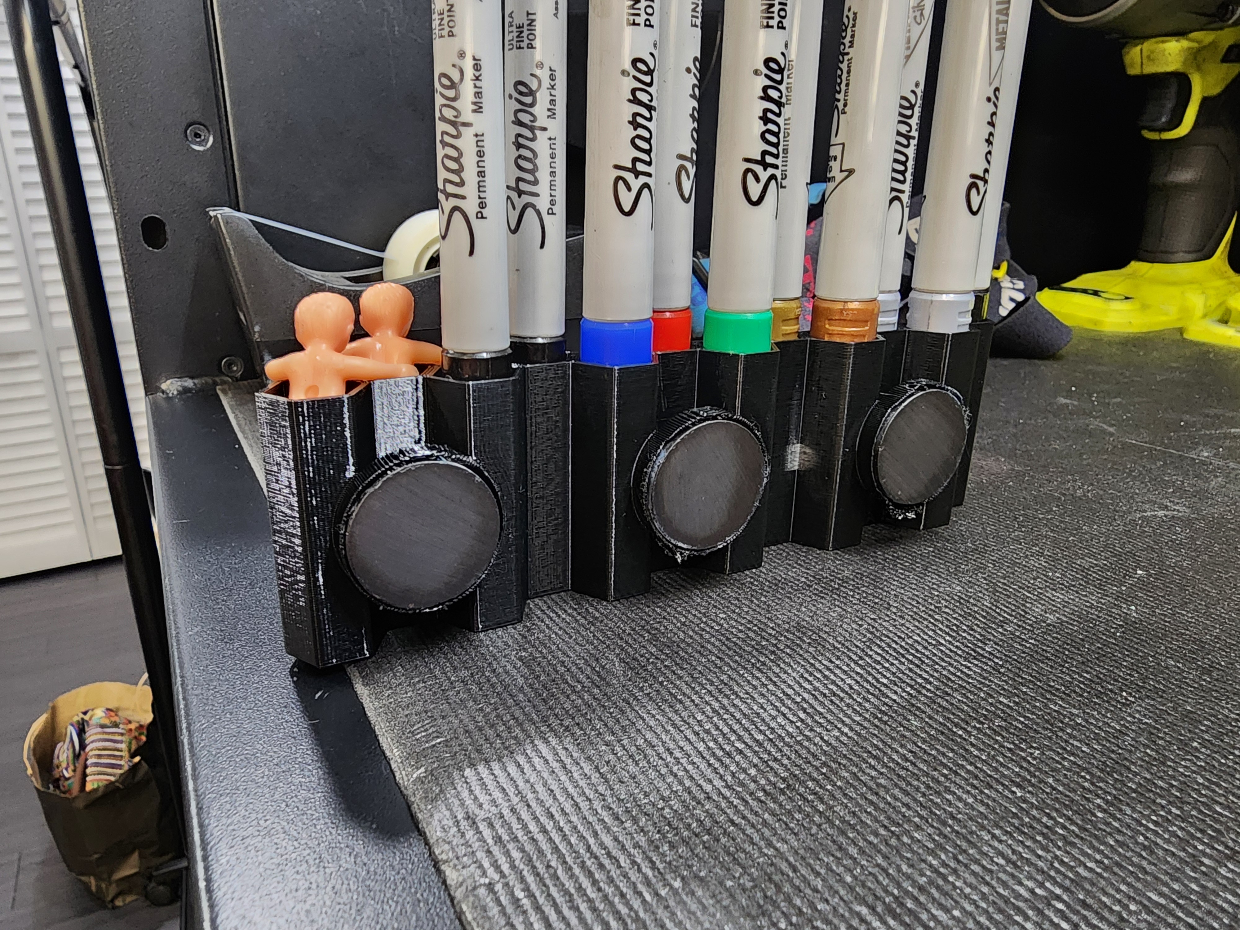 Miniatura 5 do modelo 3D Sharpie Holder 12 Count