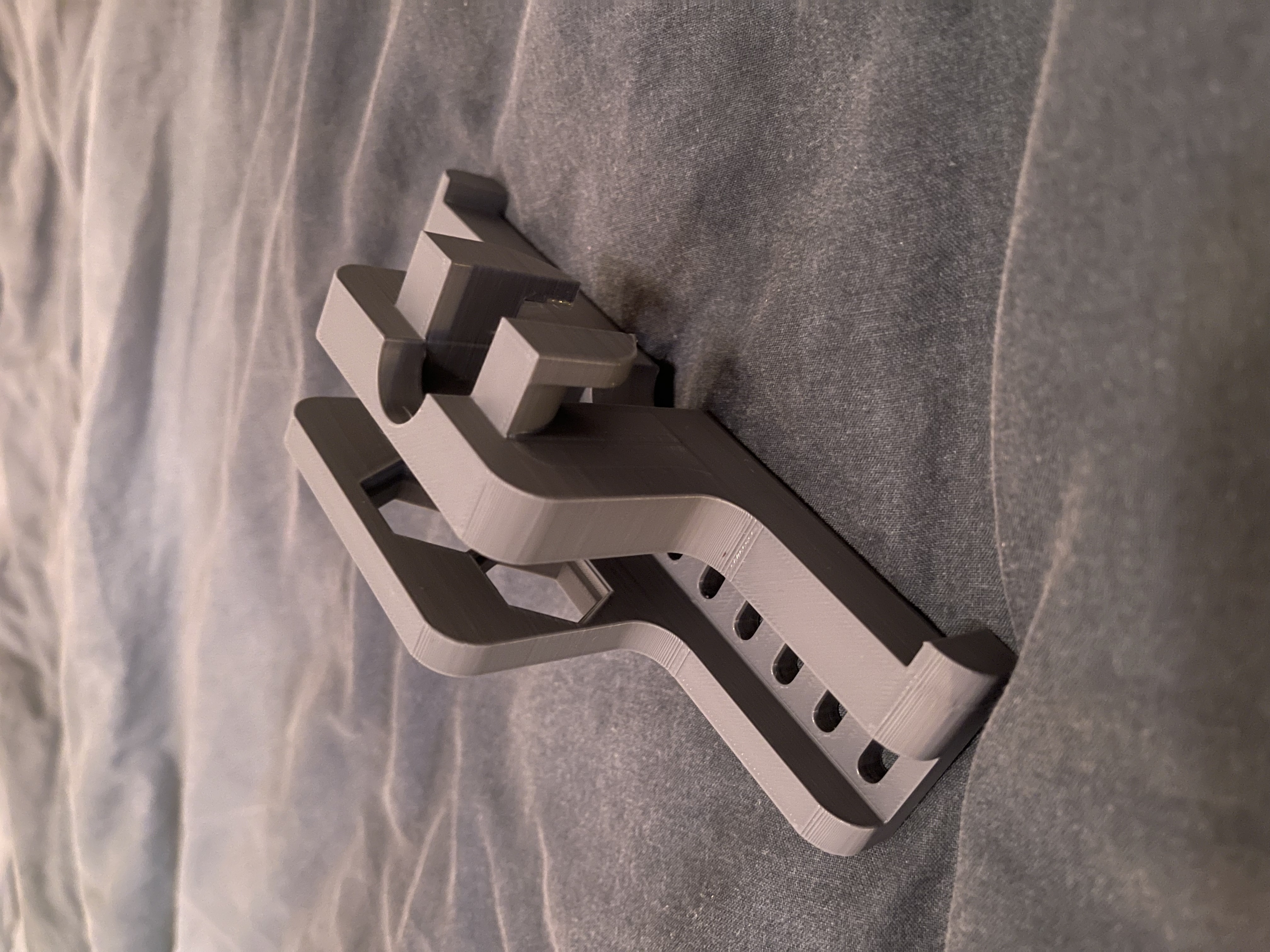 Apple Studio Display MacBook Mount Mod