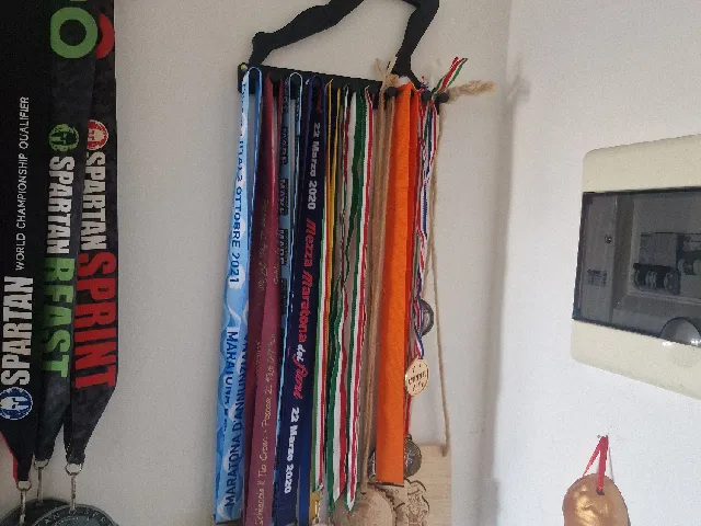 SpartanRace Medal Holder-Runner Silhouette Design