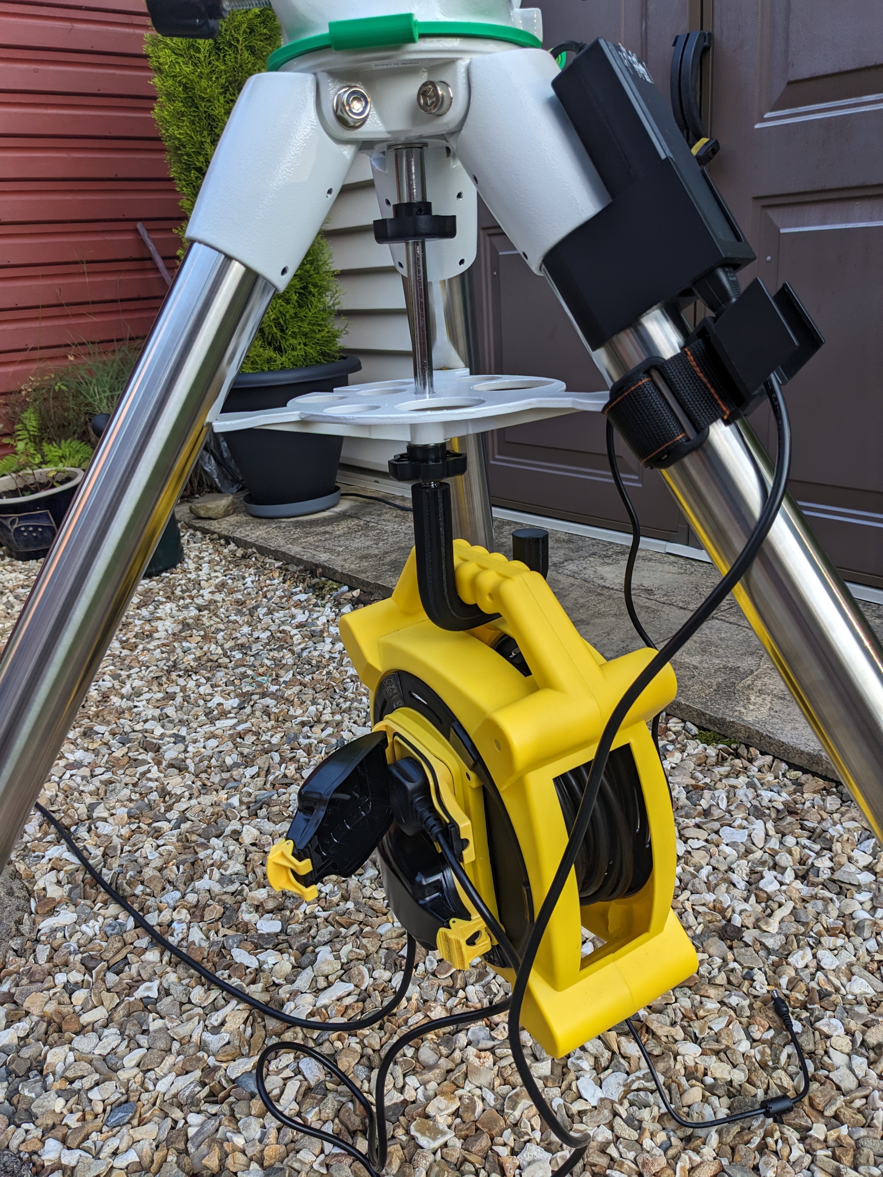 Hook for EQ6-R tripod base