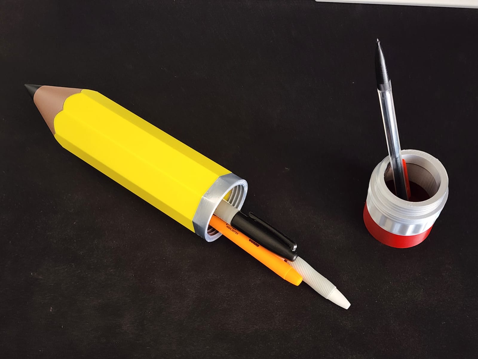 Miniatura 3 do modelo 3D Pencil Container