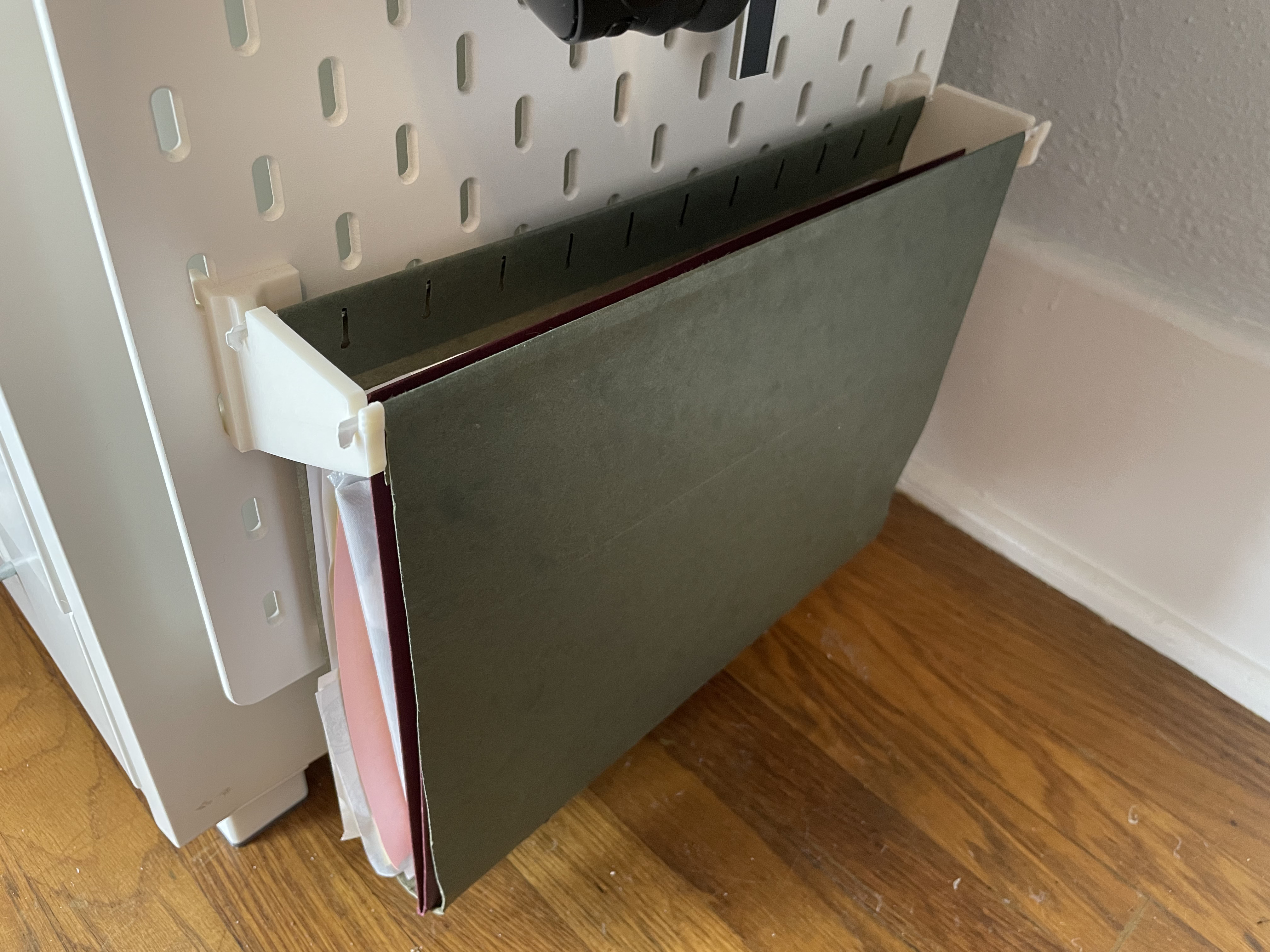 Skadis Hanging File Holder