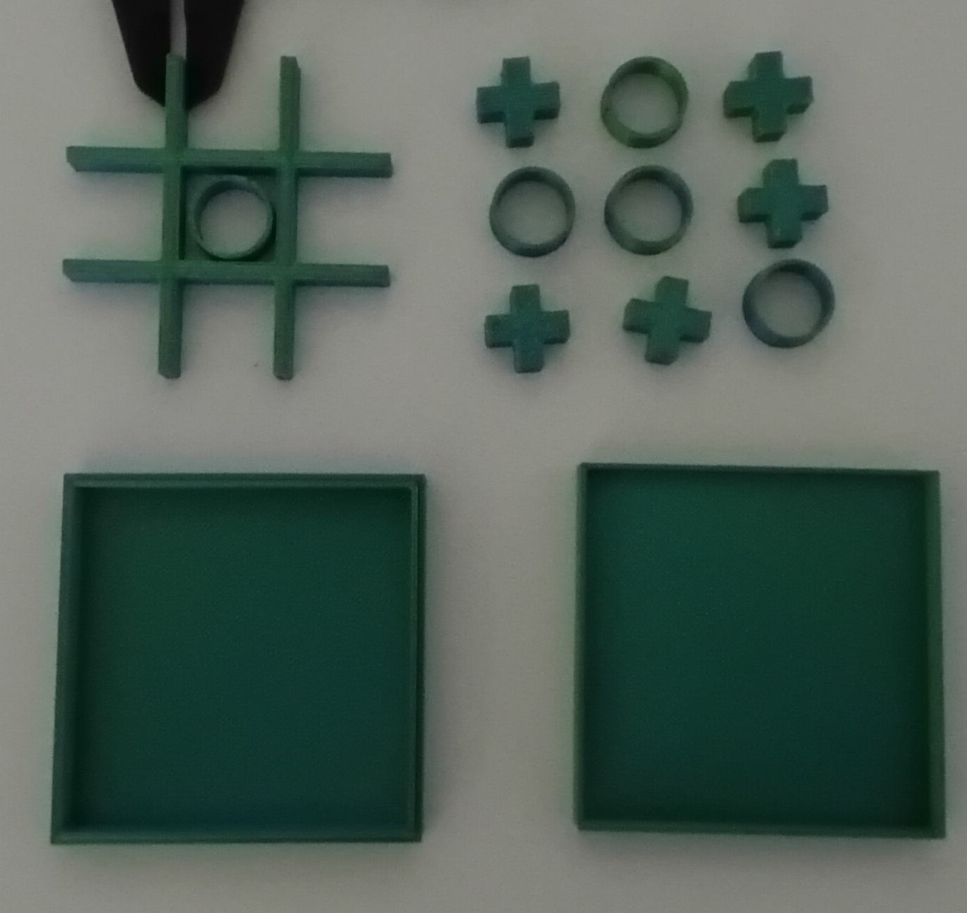 Tic Tac Toe fidget toy which works