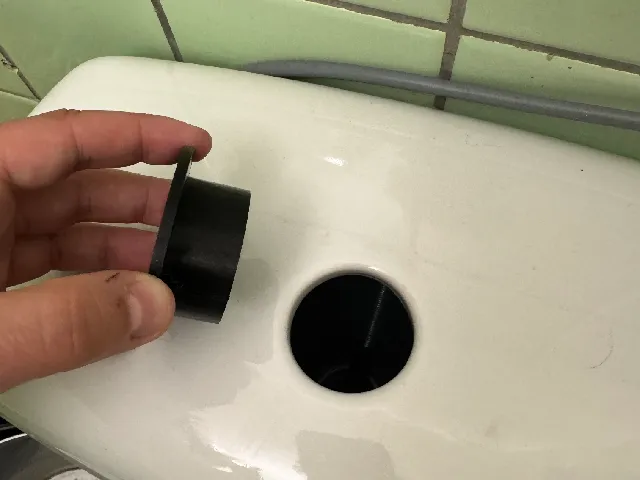 Toilet flushing replacement M8
