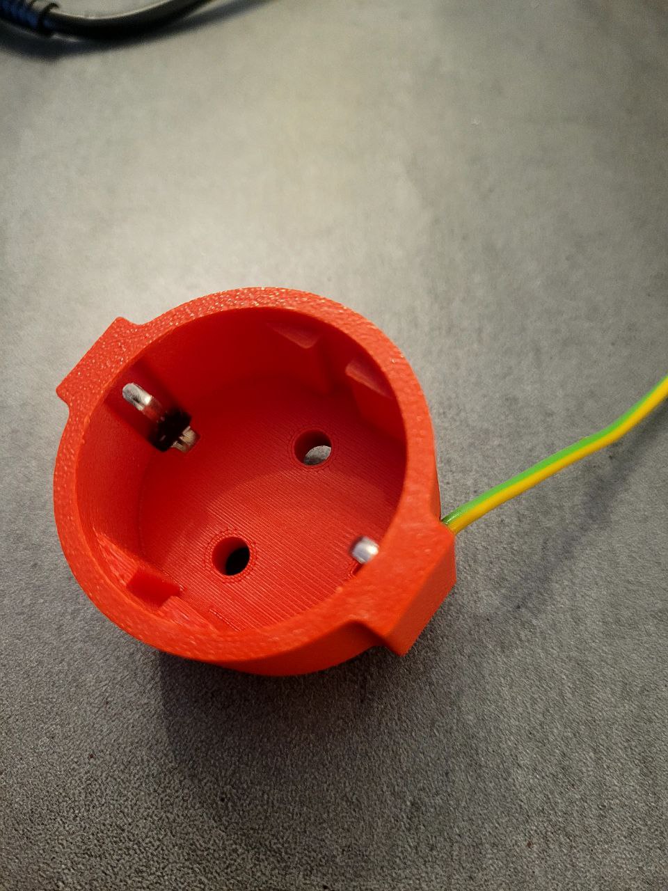 Schuko Ground Ring Adapter