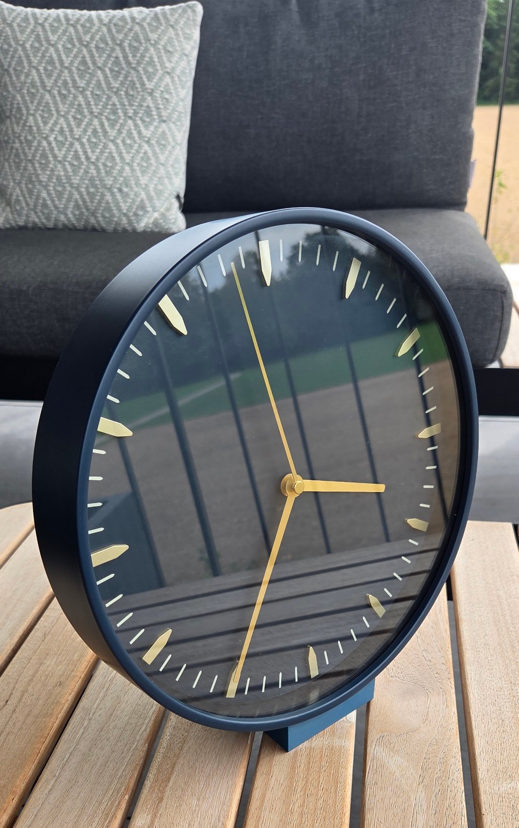 IKEA Skärig wall clock base/stand