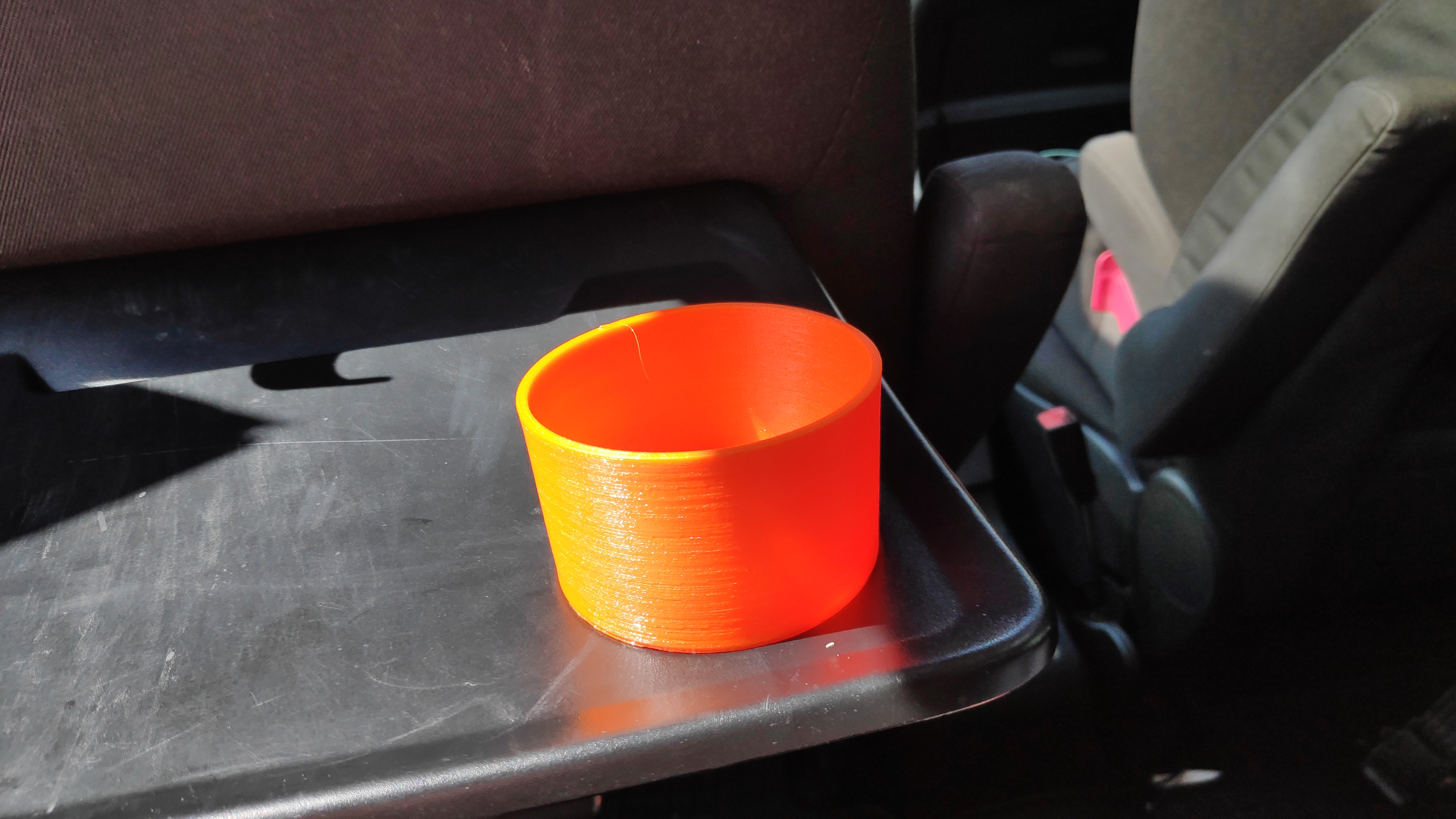 Ford Galaxy middle seat cup holder