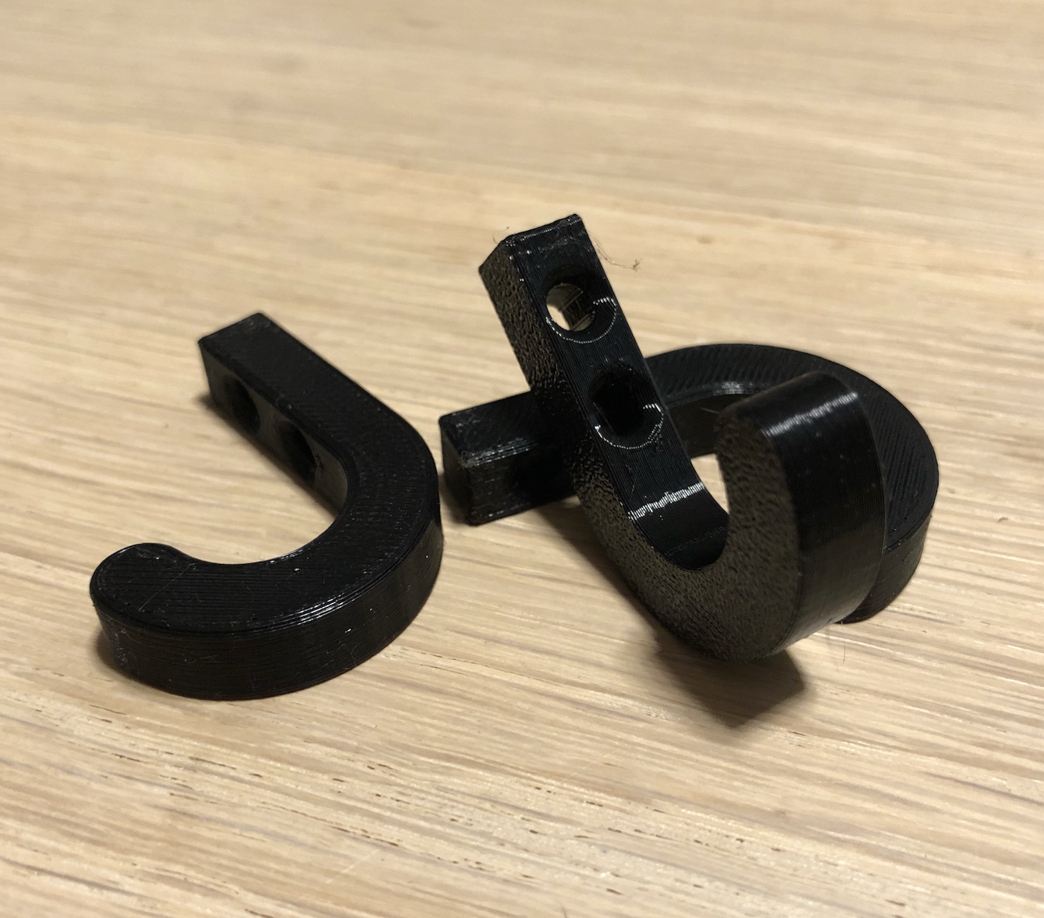 Wall hook / hanger small