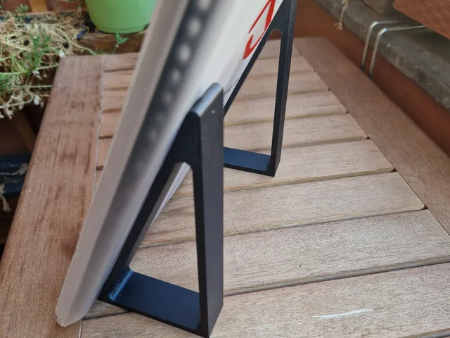 Microsoft surface (pro) 9/10/11(with case) stand