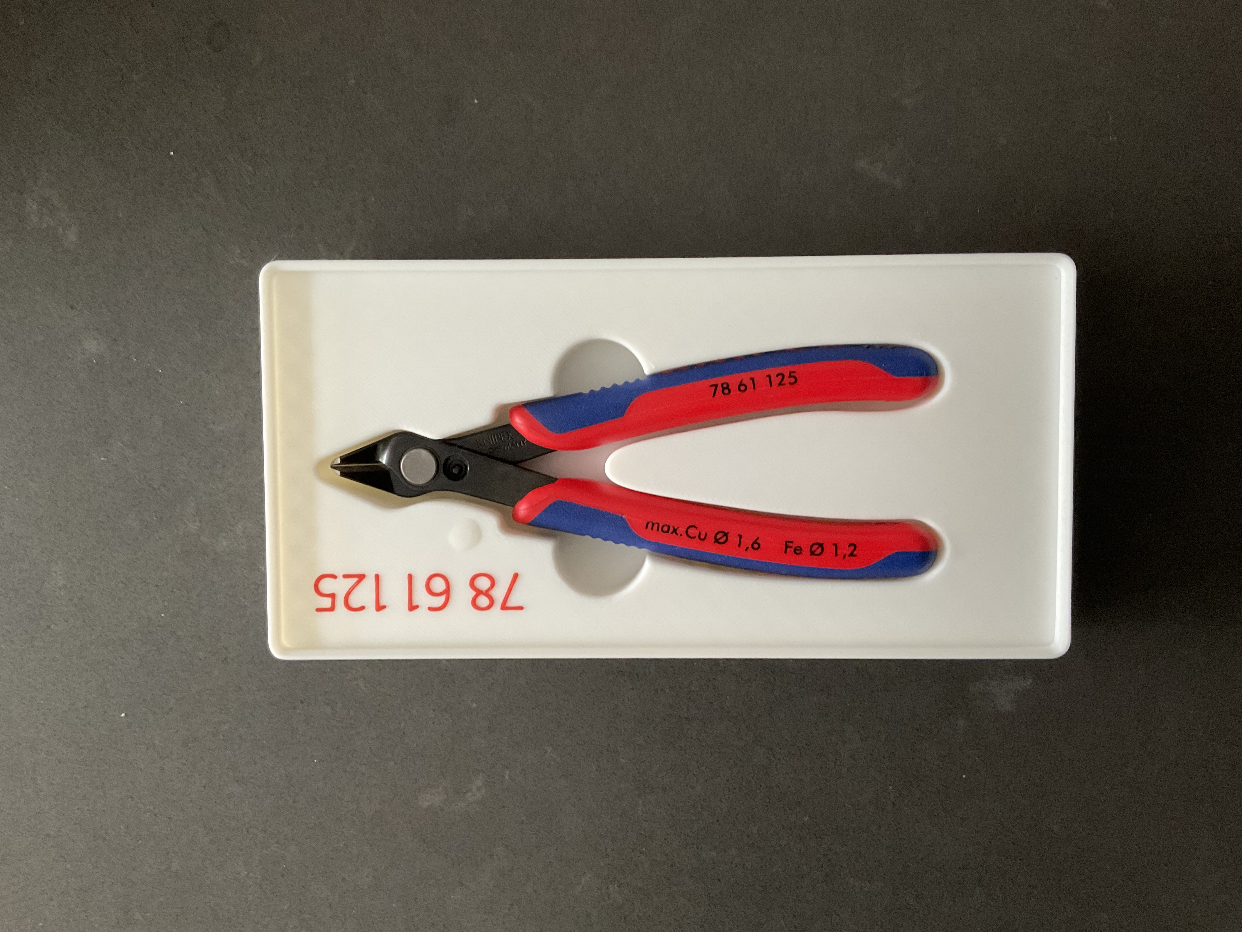 Gridfinity Knipex Super Knips 78 61 125