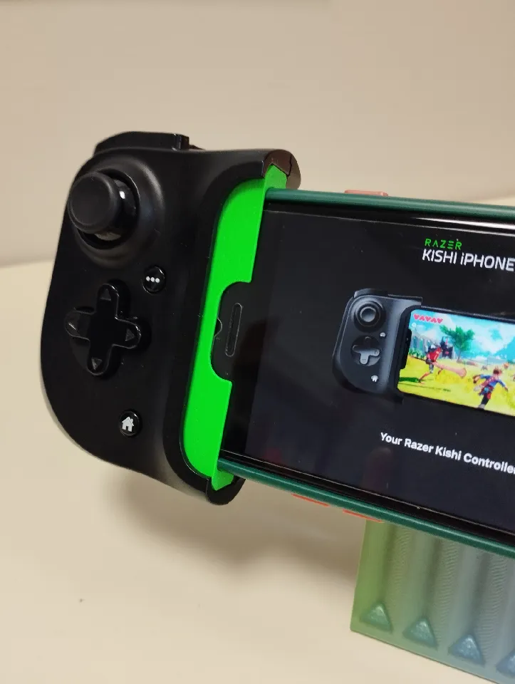 Manette Razer Kishi Pour IPhone - Version 1 Avec Malette De Transport - Occasion En Excellent état
