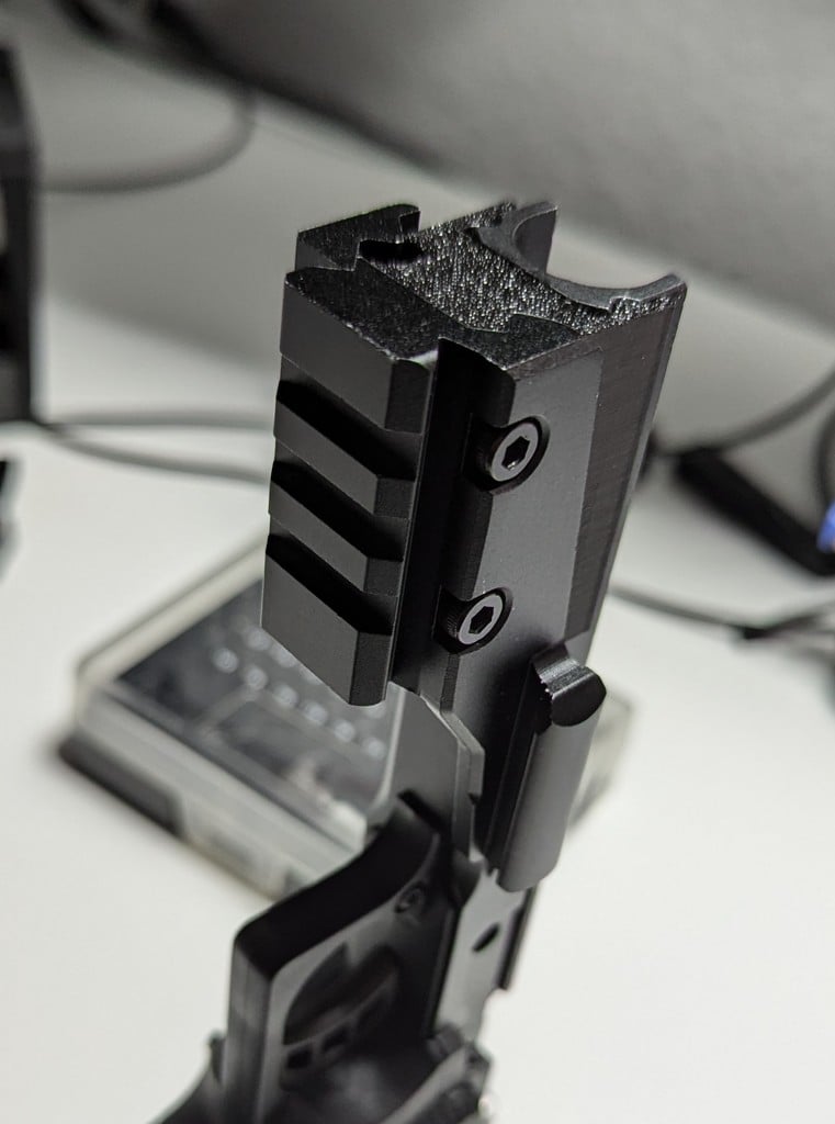WE HiCapa Rail Adapter to Picatinny / STANAG 2324