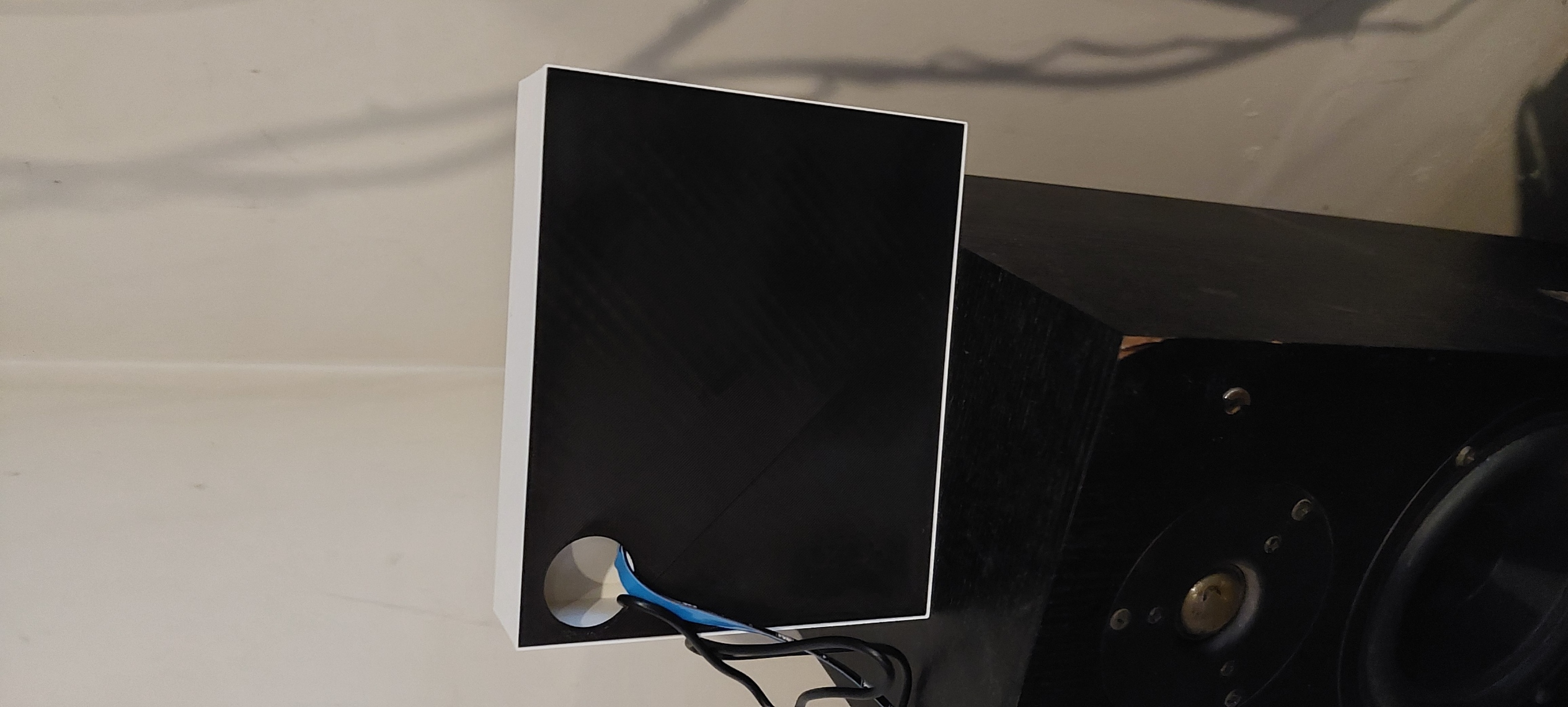 Miniatura 2 do modelo 3D Comodore Lightbox  lamp